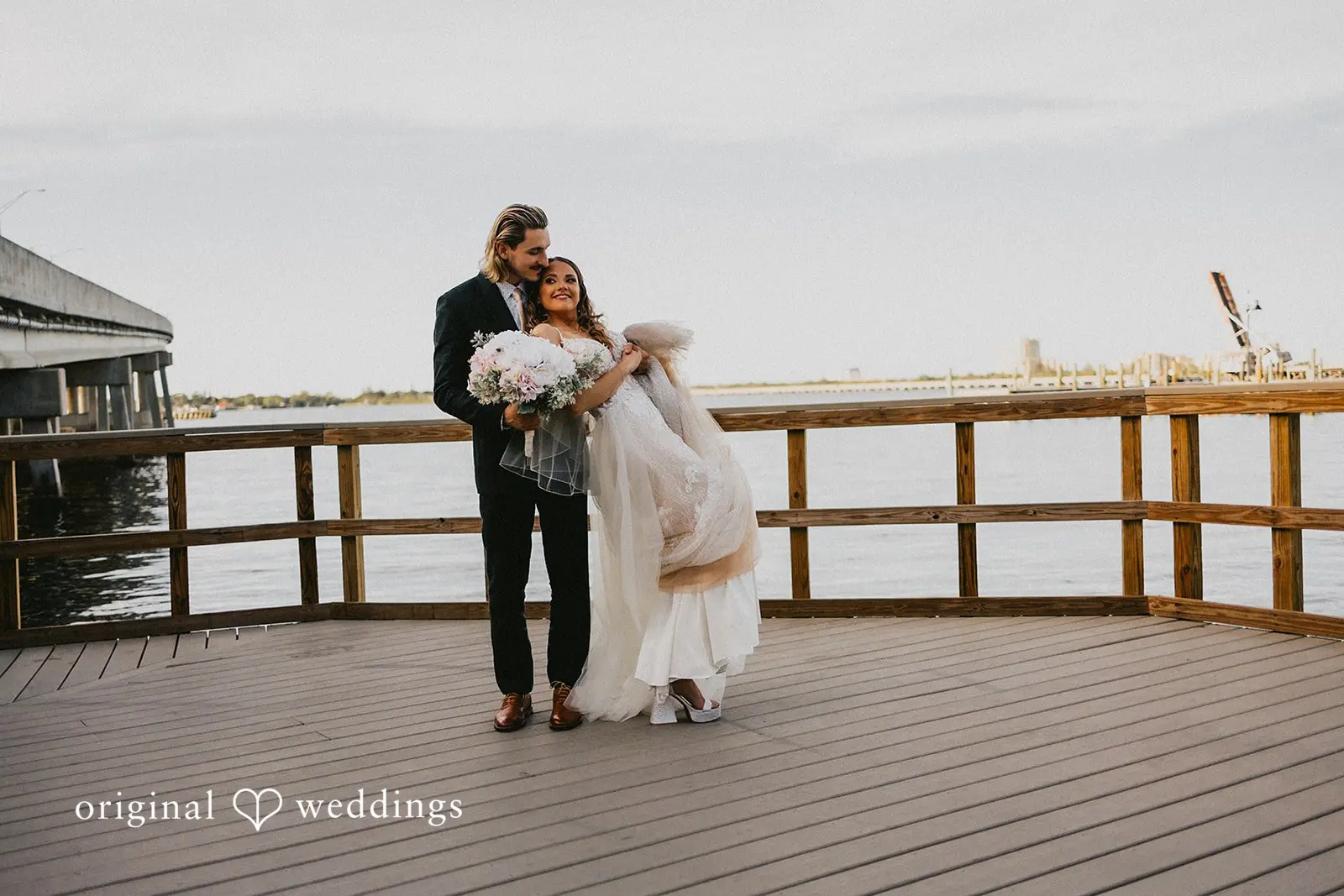 Emily + Collin Bishop Museum of Science and Nature Wedding // Emily & Collin -