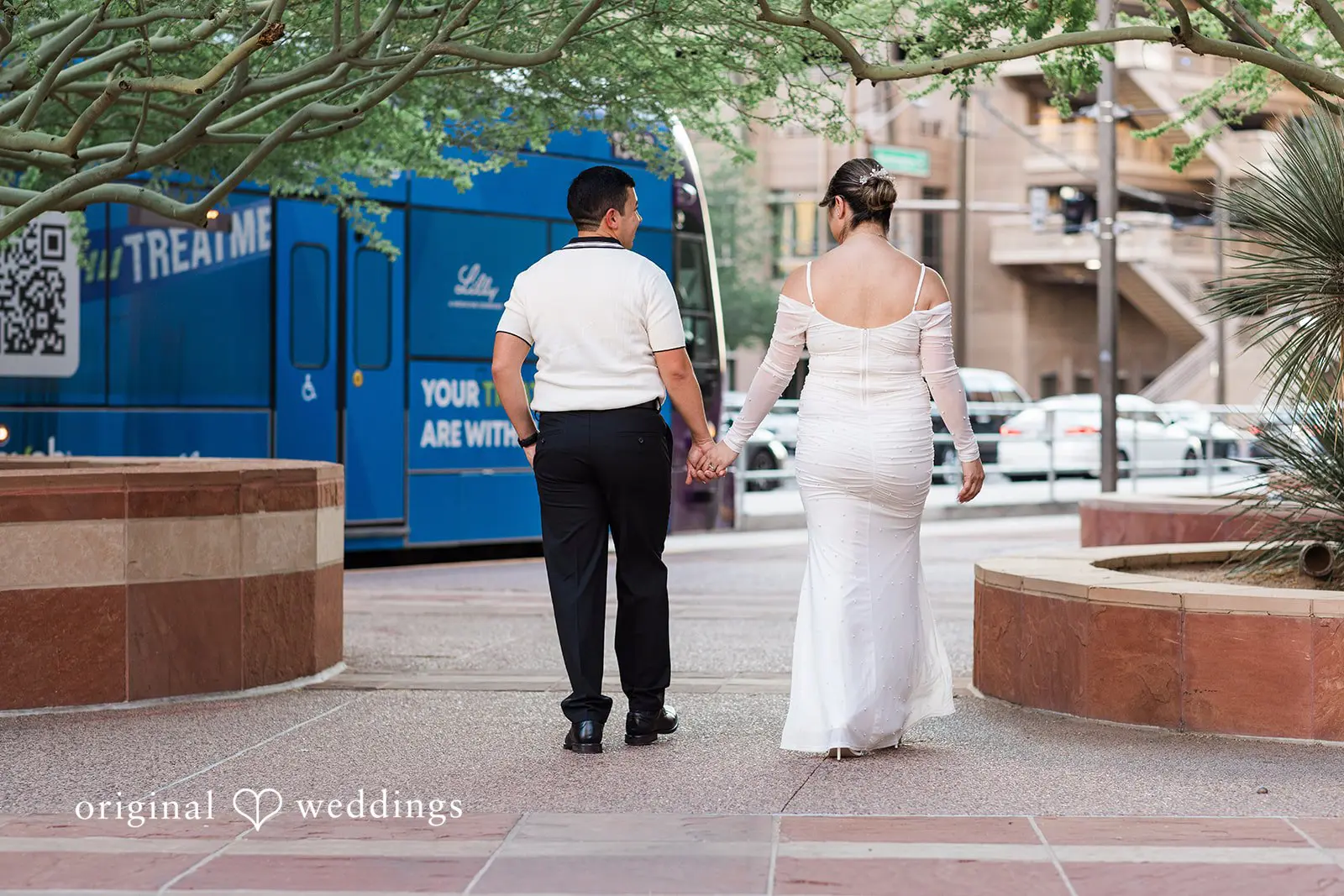 Javier + Esmeralda City Hall and Chase Bank Garage Engagement // Esmeralda & Javier -
