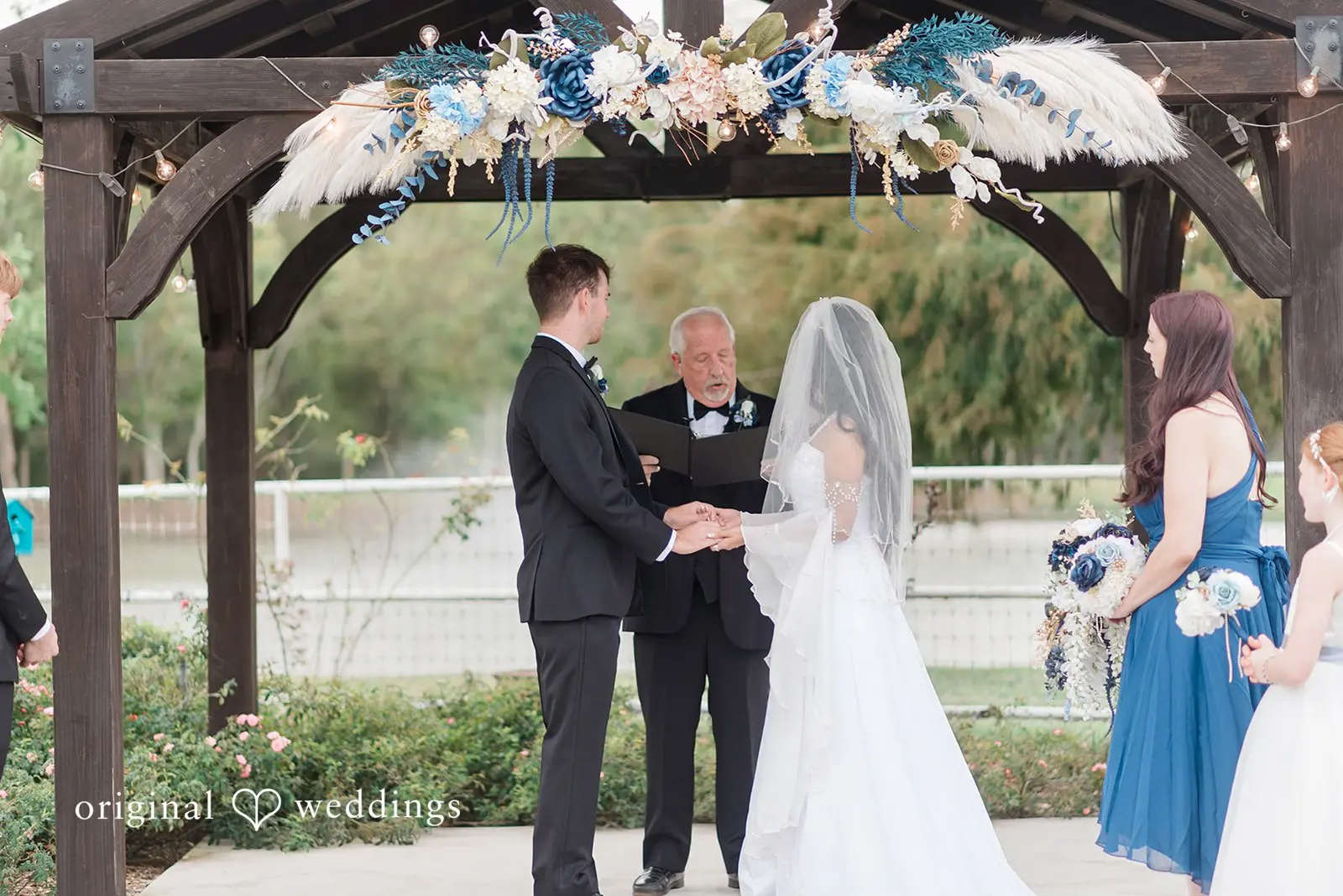 Gregory & Emma Circle of Seven Ranch Wedding // Gregory & Emma -