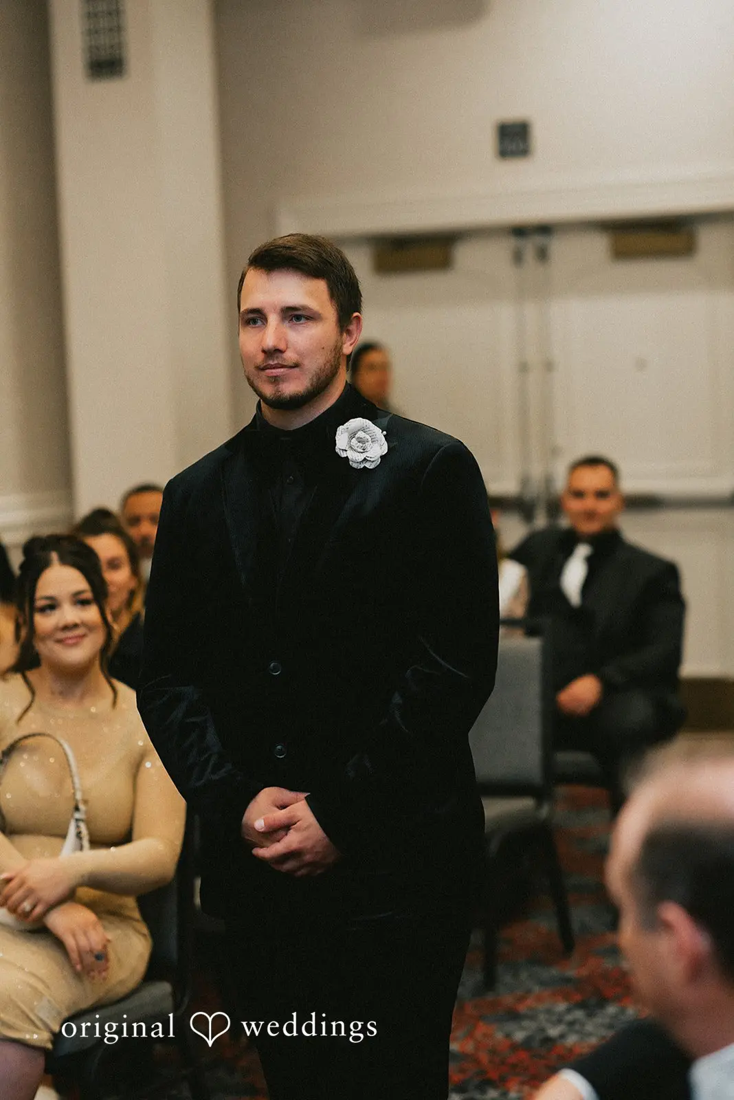 Embassy Suites Downtown Portland Wedding // Demeraye & Austin -