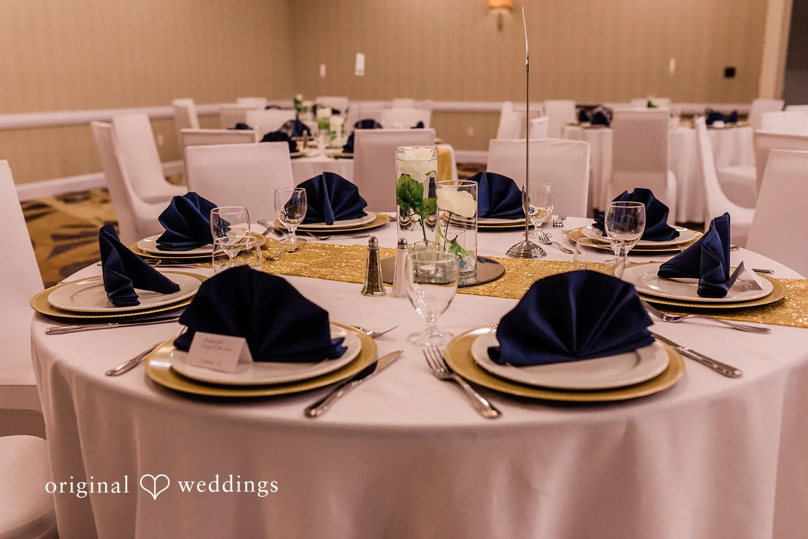 Embassy Suites Seattle North Lynnwood Wedding // Arun & Jasla -