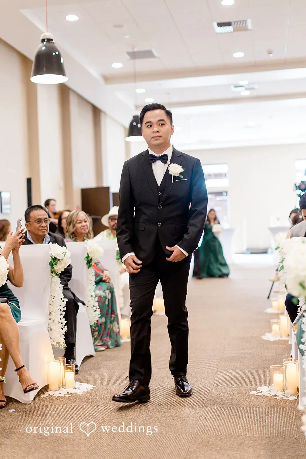 Four Points by Sheraton Wedding // Aris & Hekki -