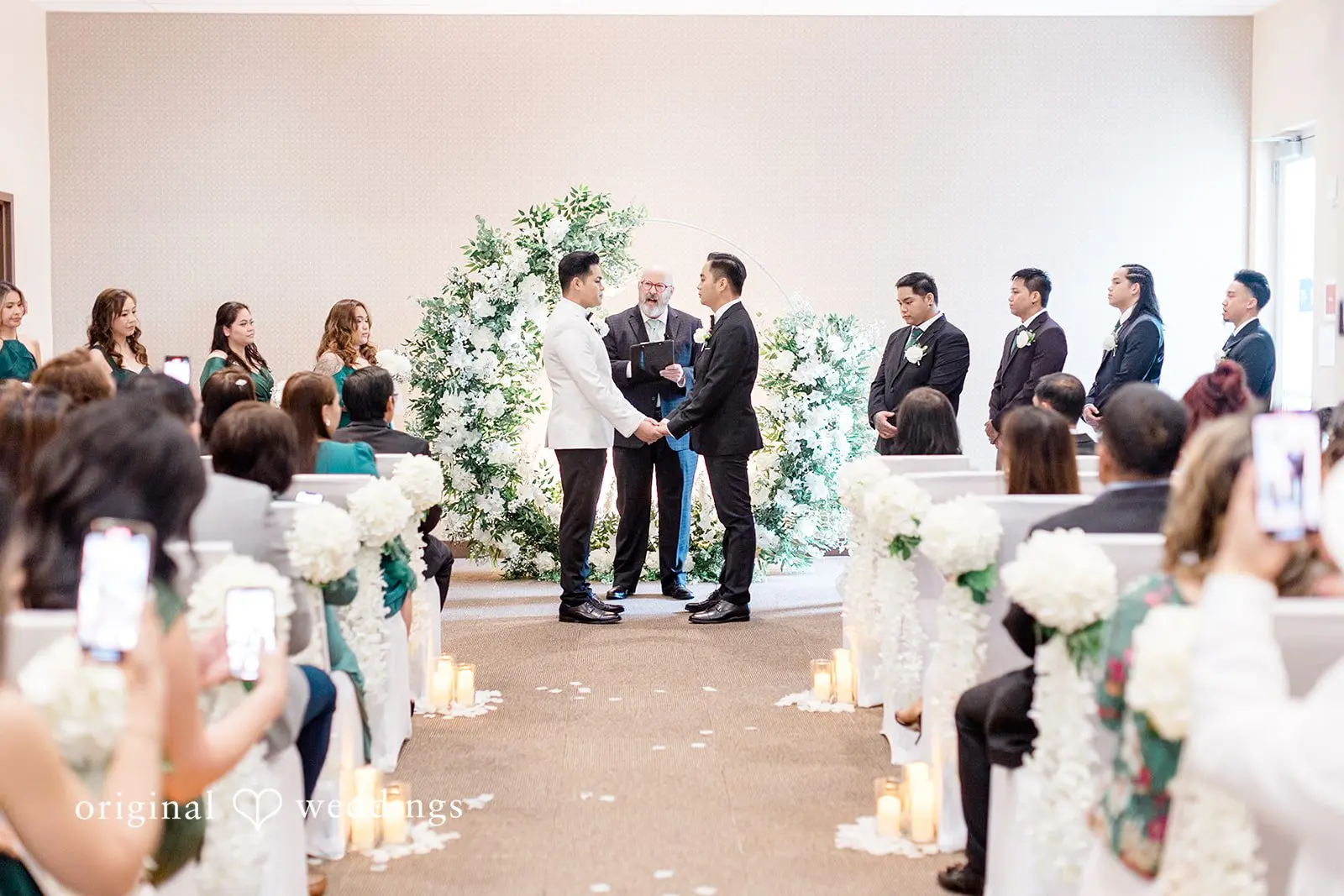 Four Points by Sheraton Wedding // Aris & Hekki -