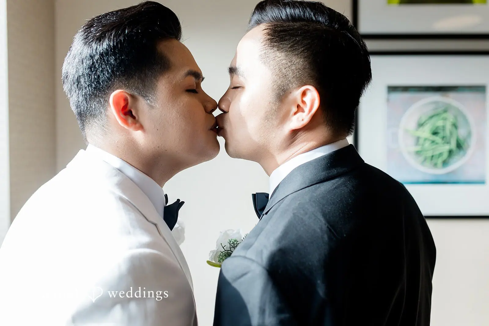 Four Points by Sheraton Wedding // Aris & Hekki -