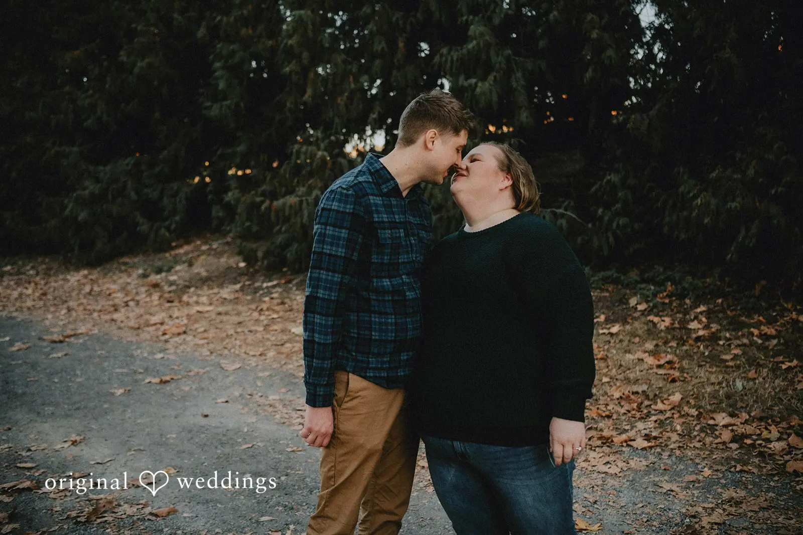 Tyler + Paige Gas Works Park Engagement // Paige & Tyler -