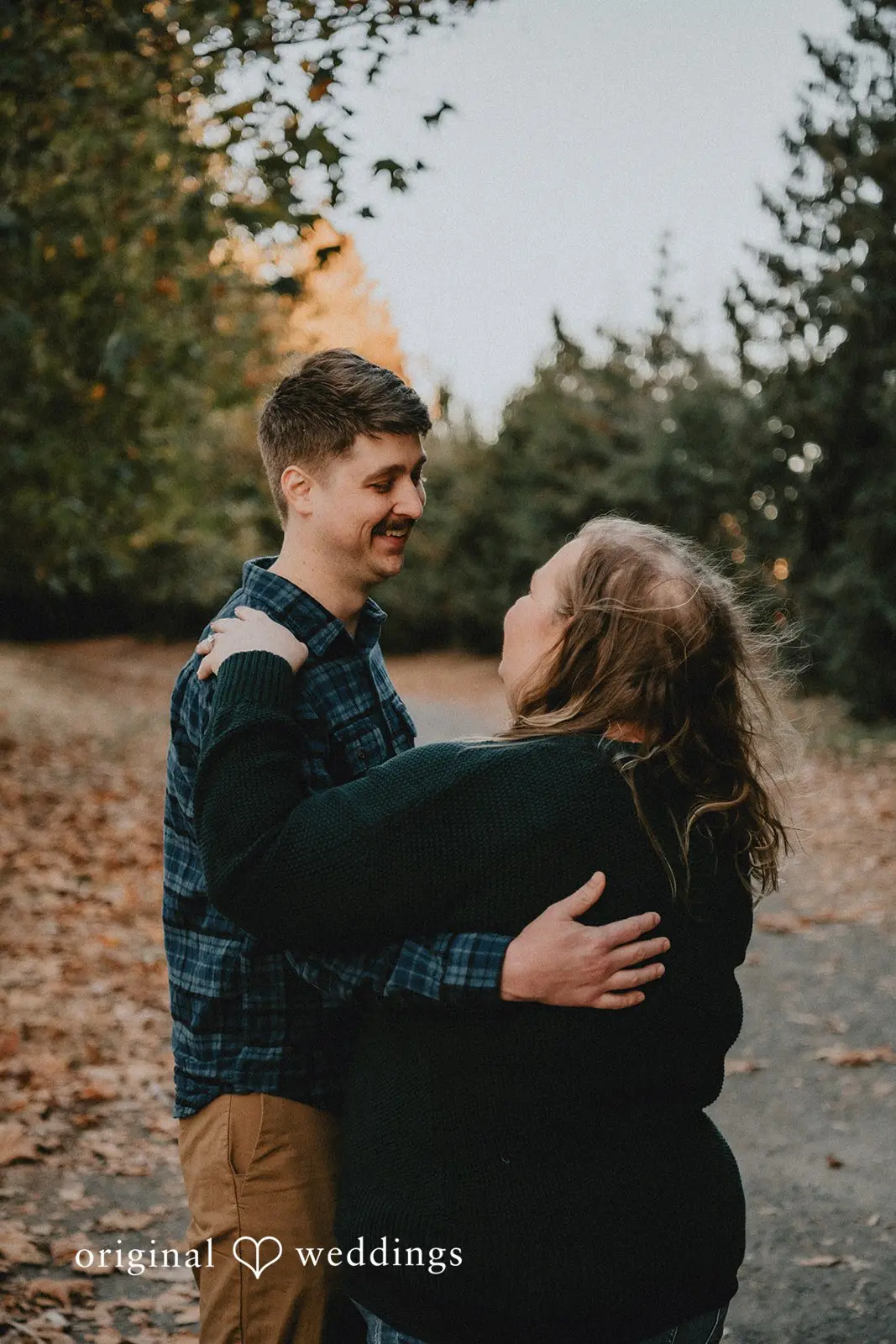 Tyler + Paige Gas Works Park Engagement // Paige & Tyler -