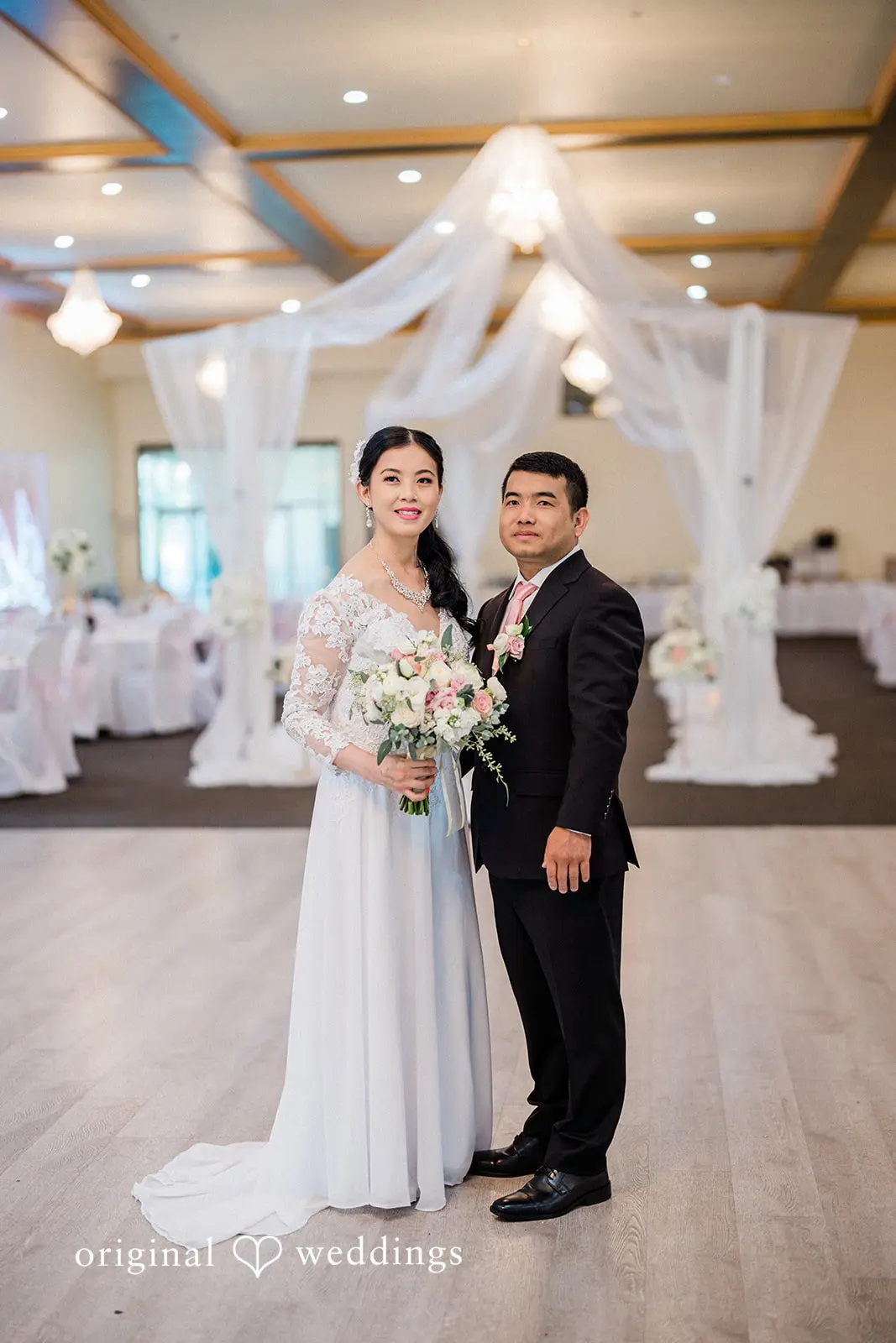 Golden Complex Banquet Hall Wedding // Vicky & Za -