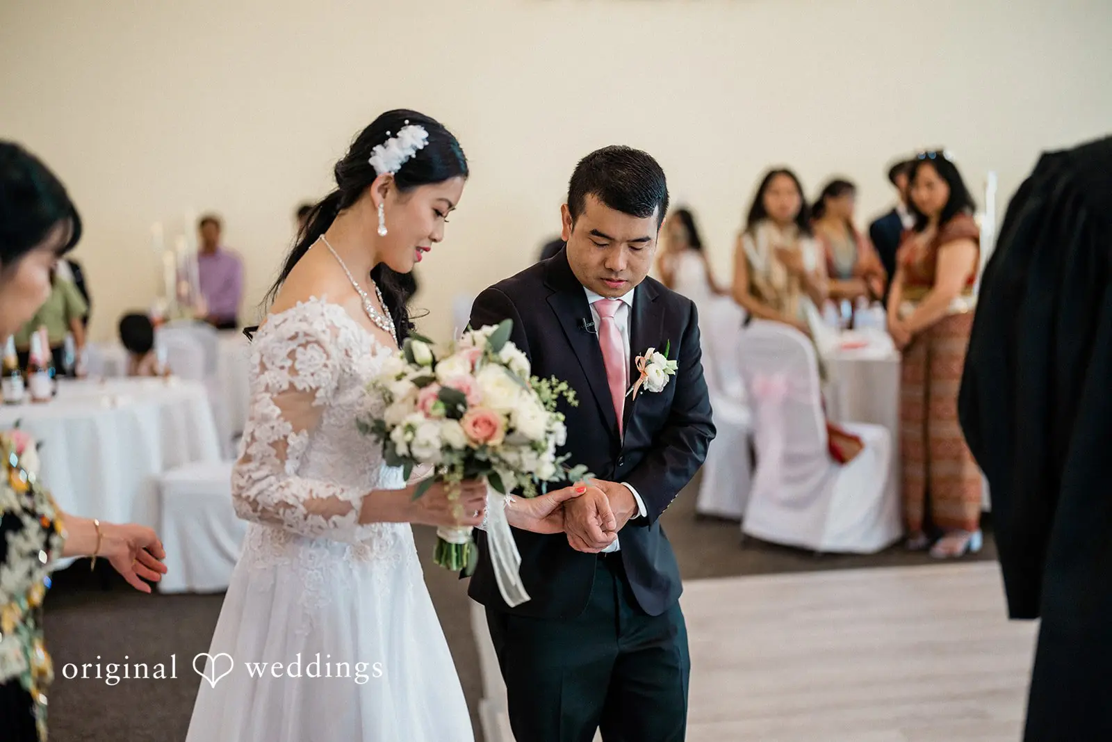 Golden Complex Banquet Hall Wedding // Vicky & Za -