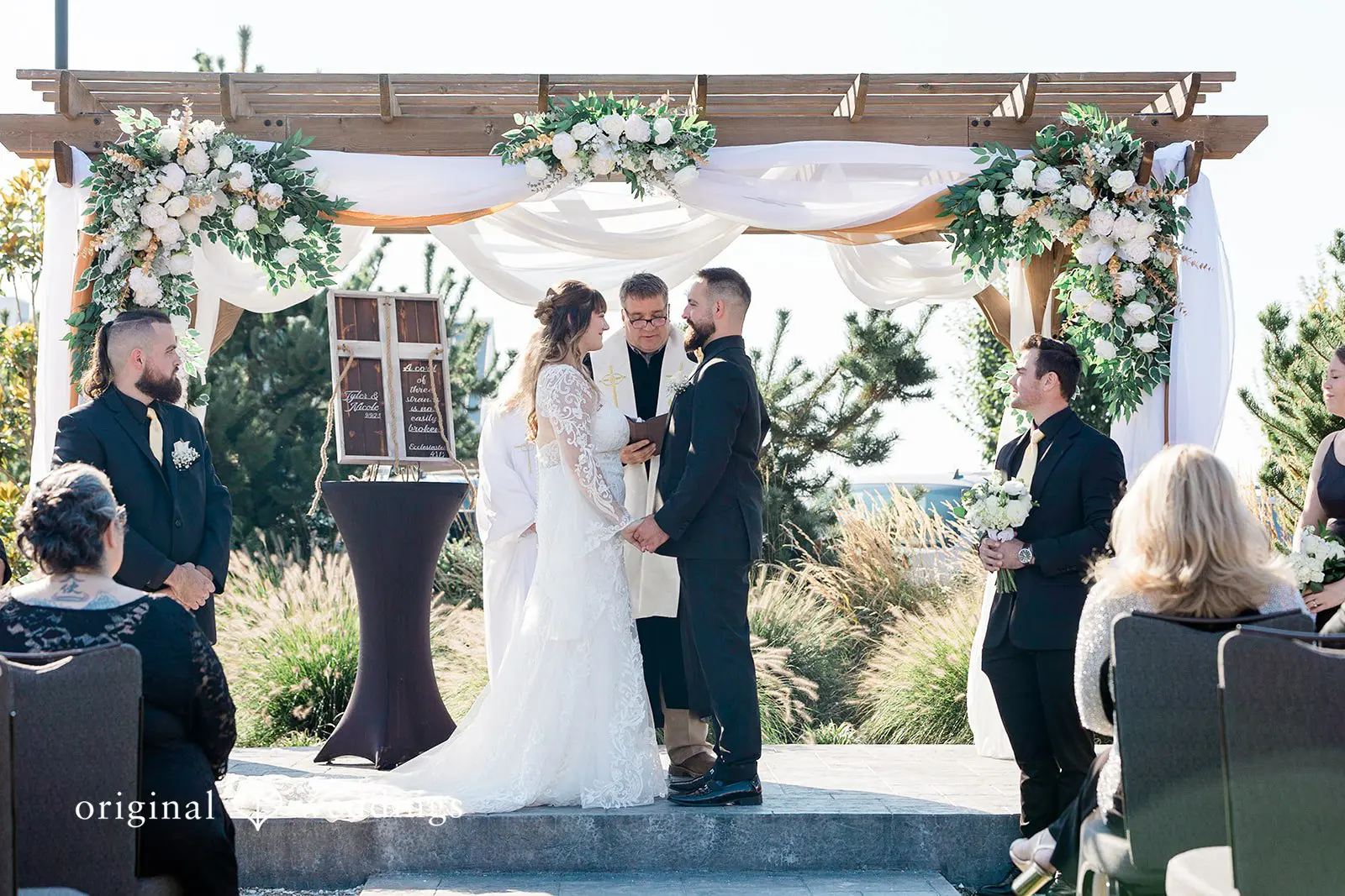 Nicole + Tyler Hotel Indigo Seattle Wedding // Nicole & Tyler -