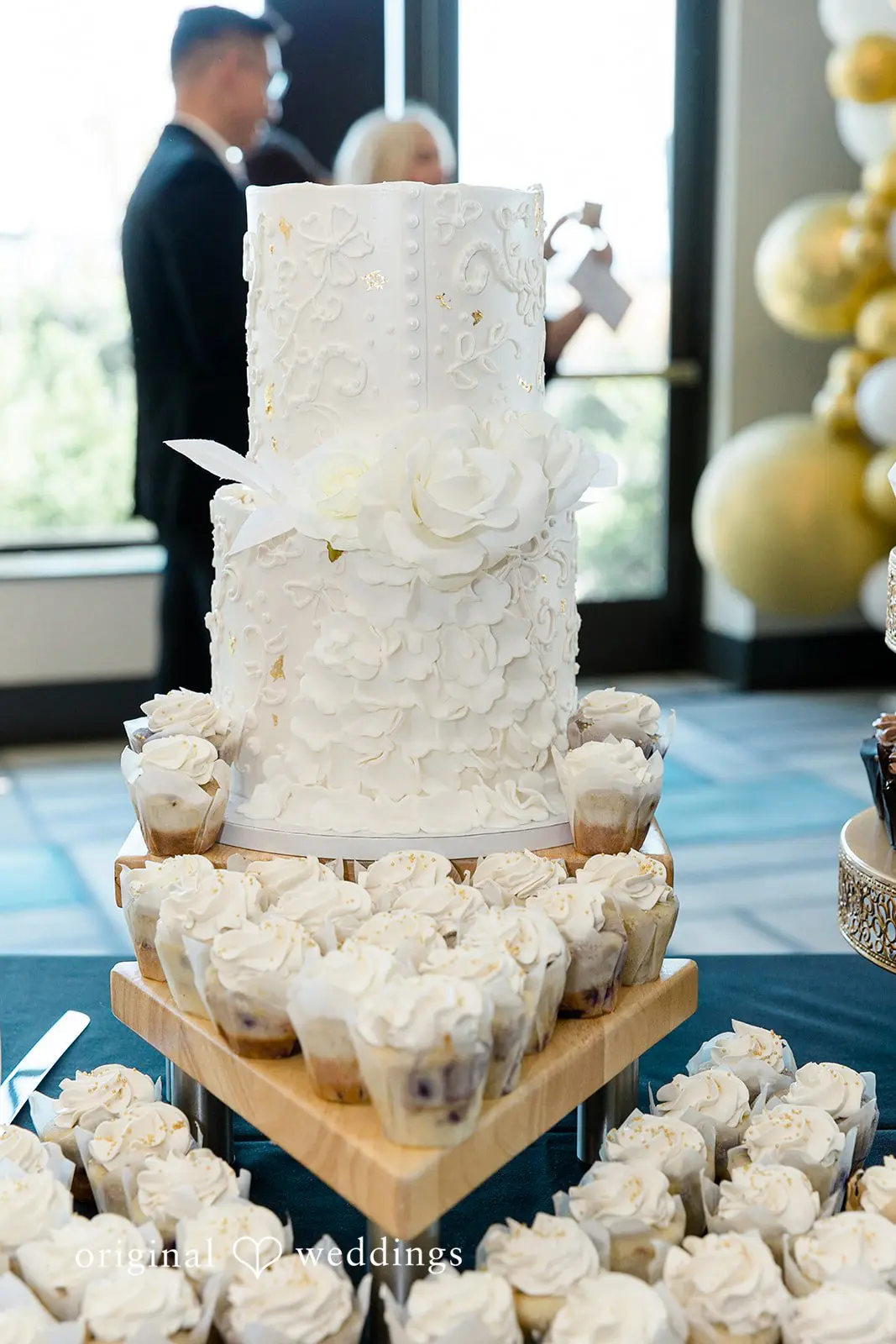 Nicole + Tyler Hotel Indigo Seattle Wedding // Nicole & Tyler -