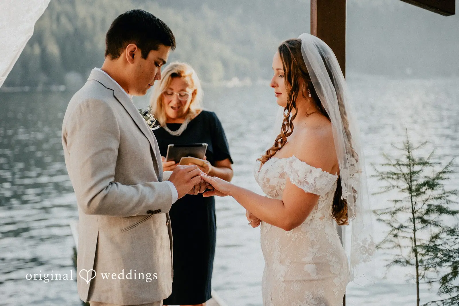 Idaho Backyard Wedding // Victoria & Nick -