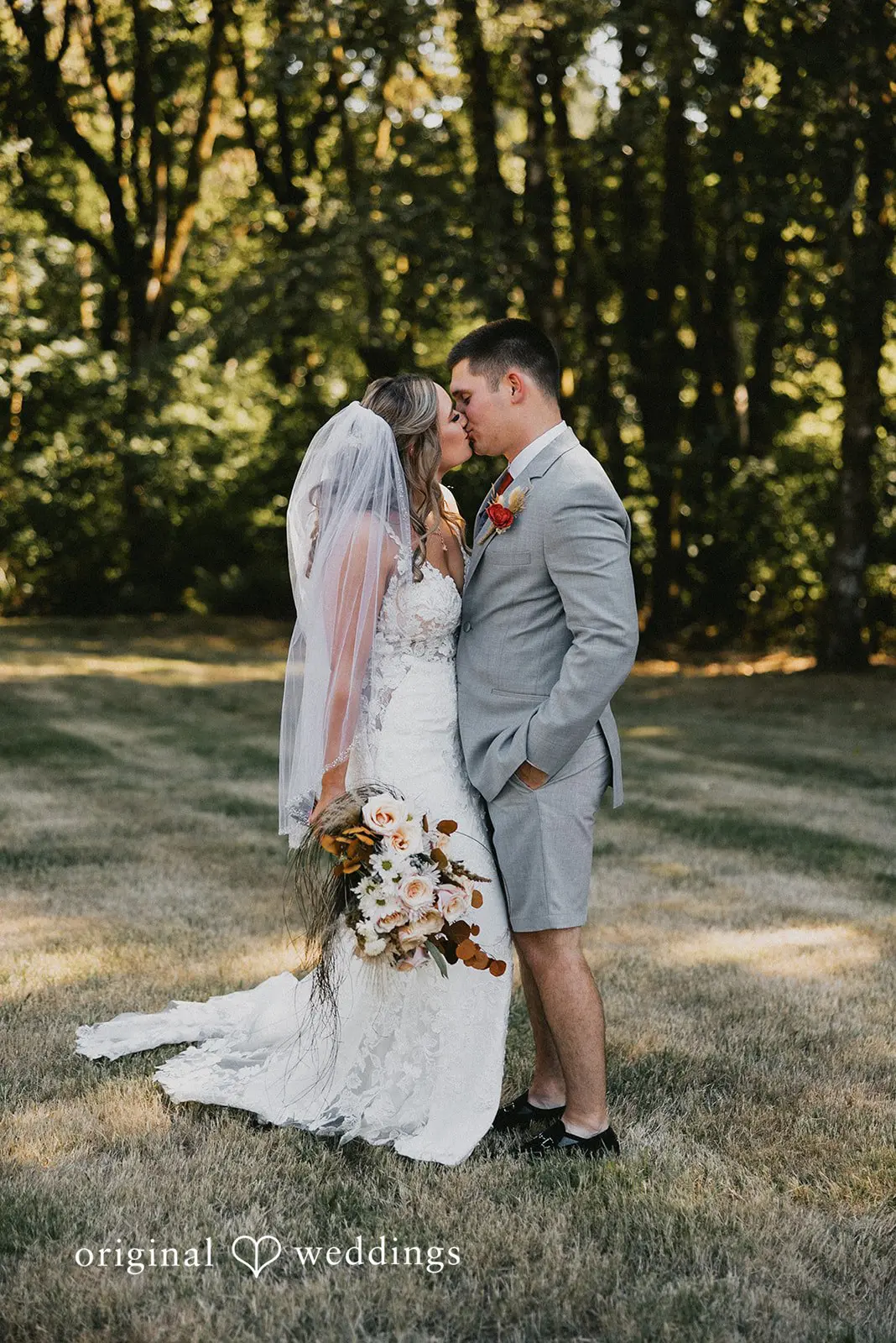 Brianna + Michael La Center Backyard Wedding // Brianna & Michael -