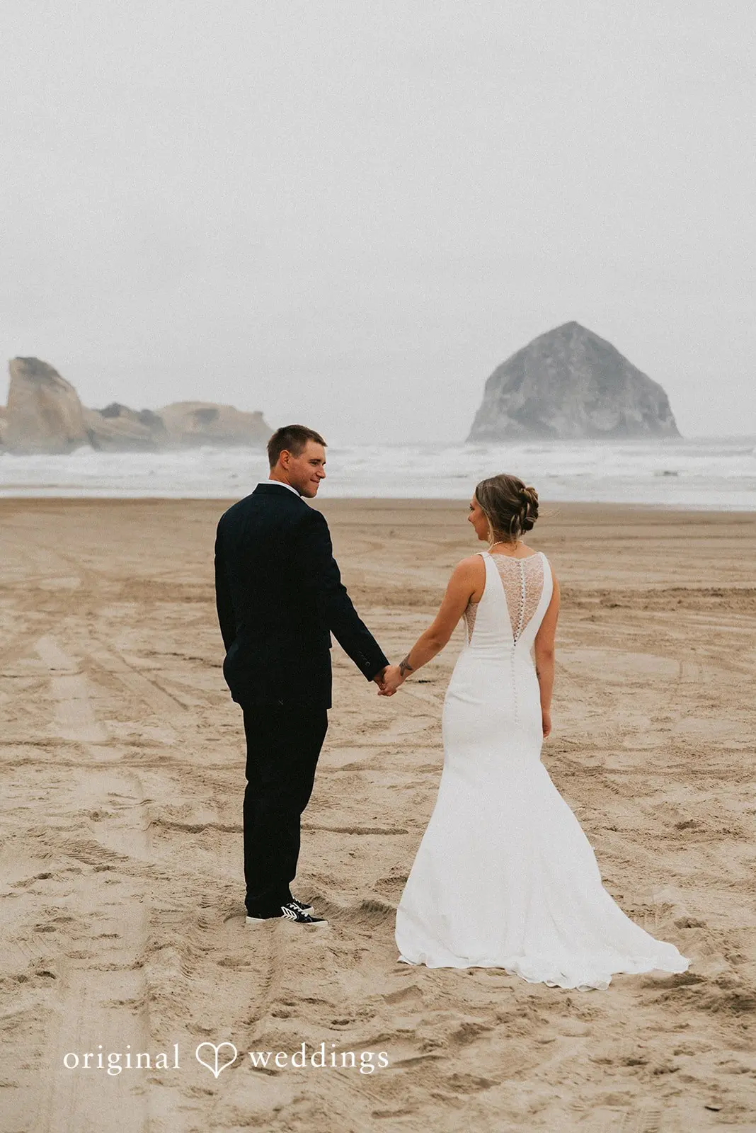 Courtney + Bradley McPhillips Beach Wedding // Courtney & Bradley -