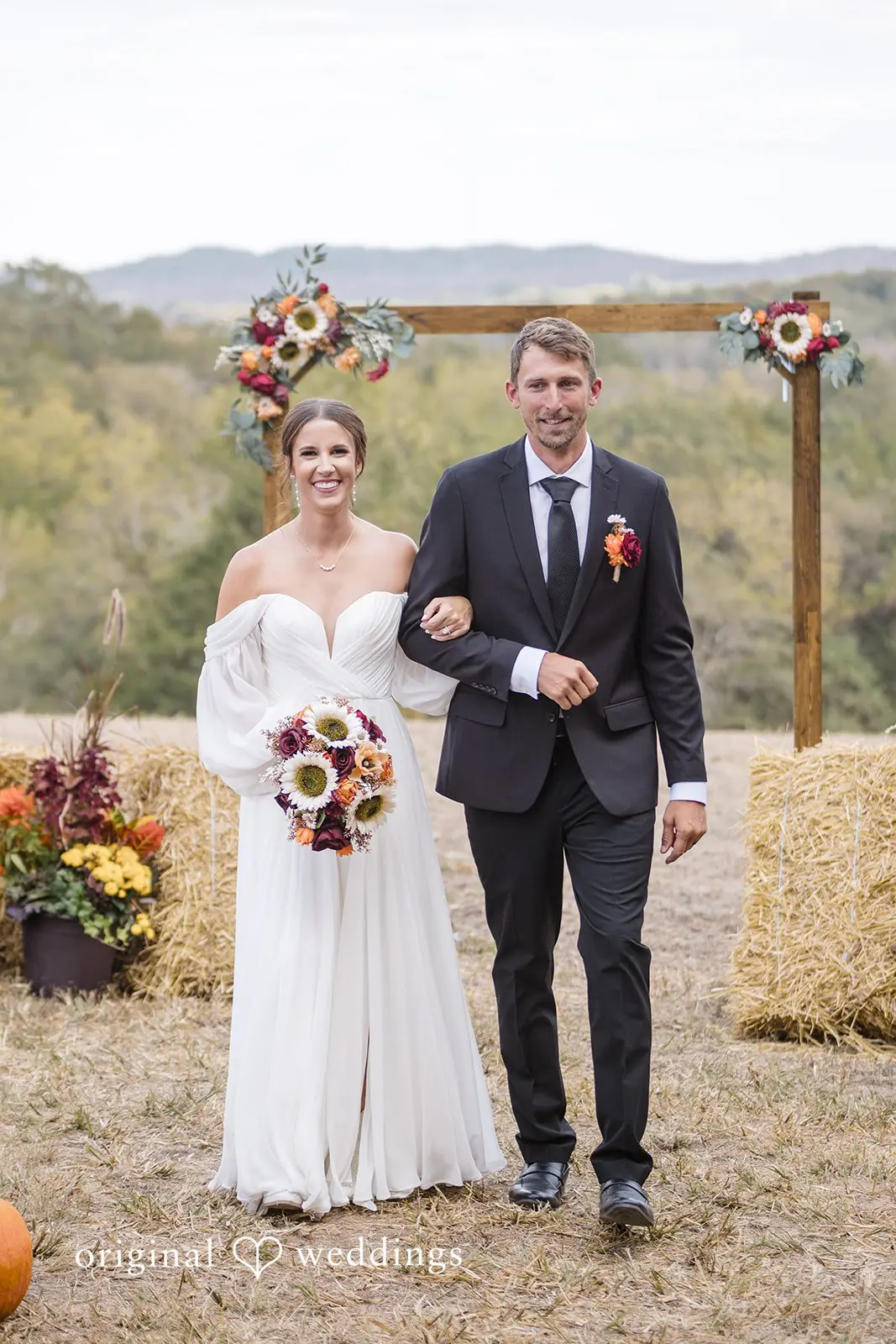 Jacob + Maria Missouri Backyard Wedding // Maria & Jacob -