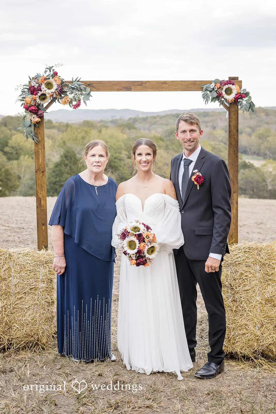 Jacob + Maria Missouri Backyard Wedding // Maria & Jacob -