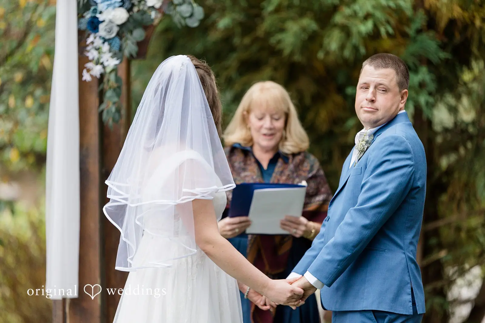 Oregon Backyard Wedding // Emily & Nick -