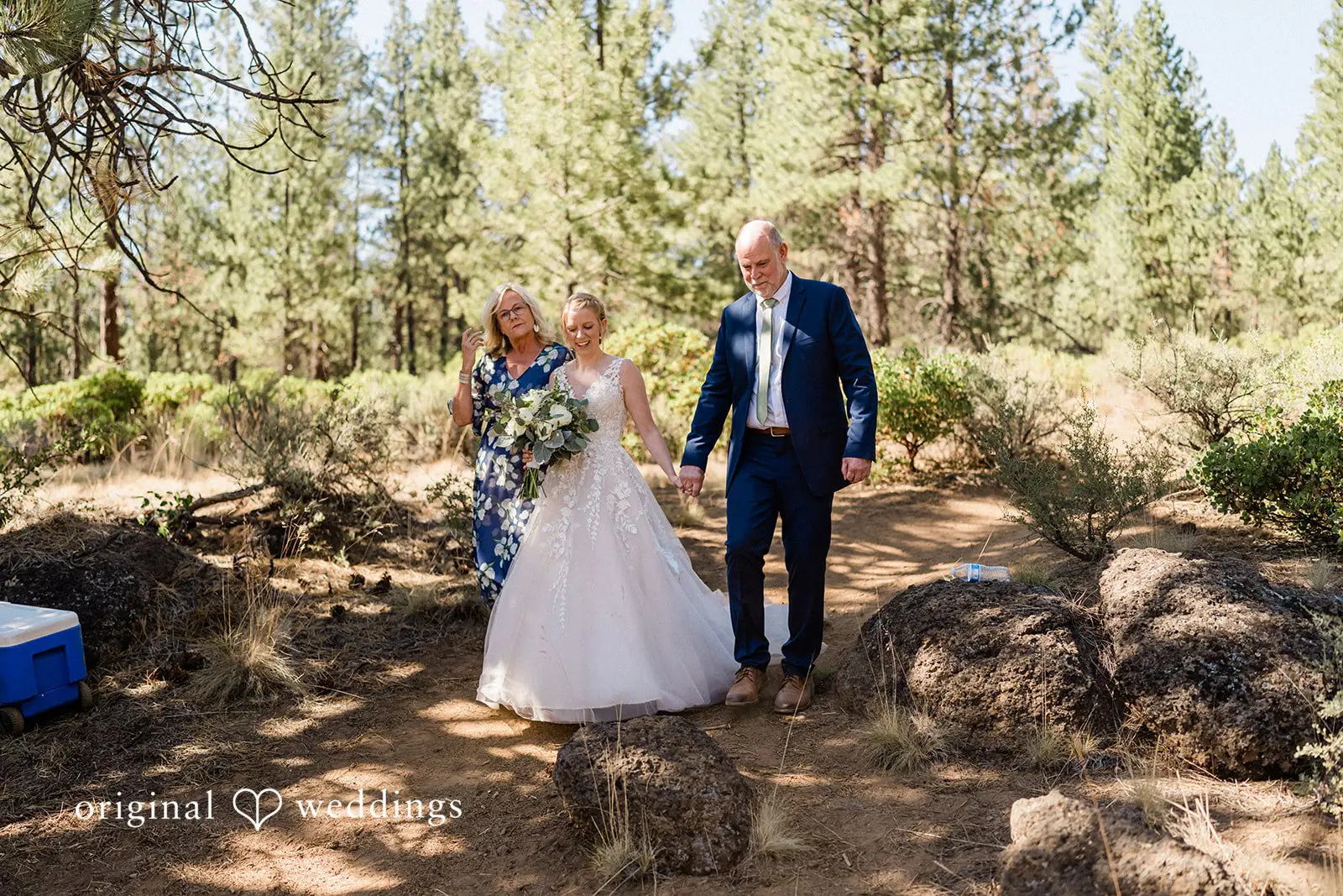 Oregon Backyard Wedding // Kristin & Kyle -