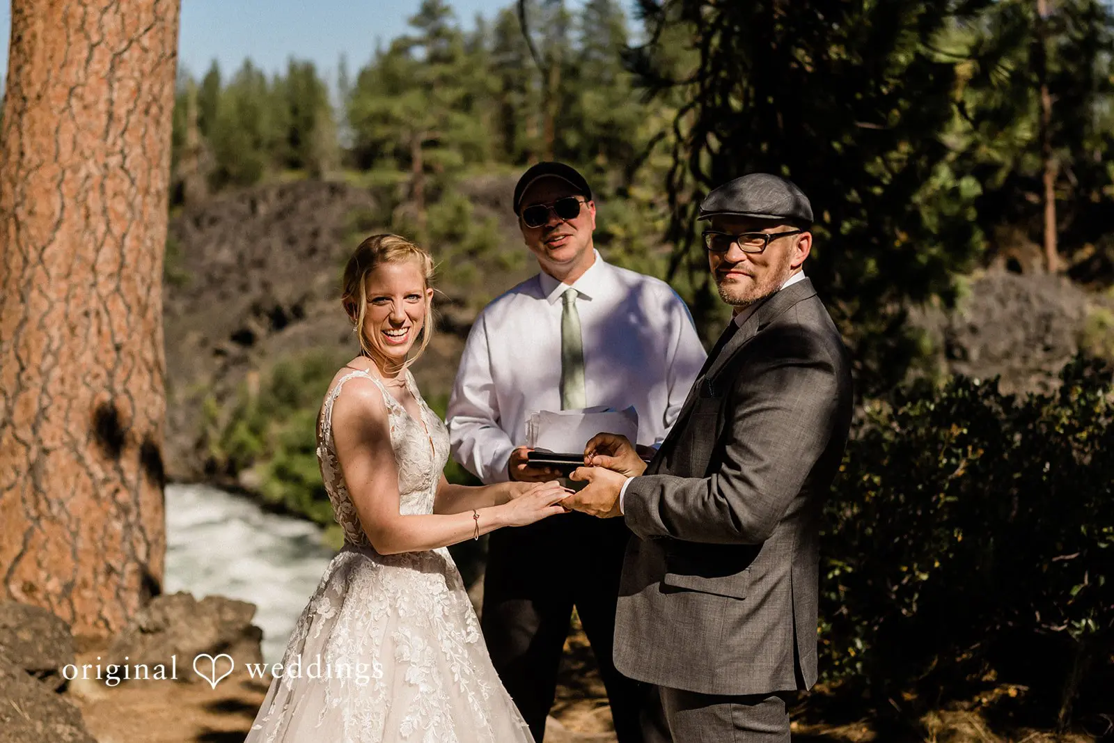 Oregon Backyard Wedding // Kristin & Kyle -