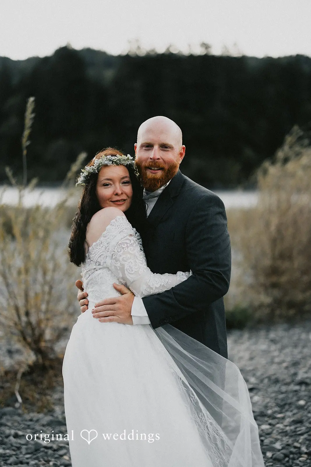 Oregon Secret Beach Wedding // Juliana & Scott -