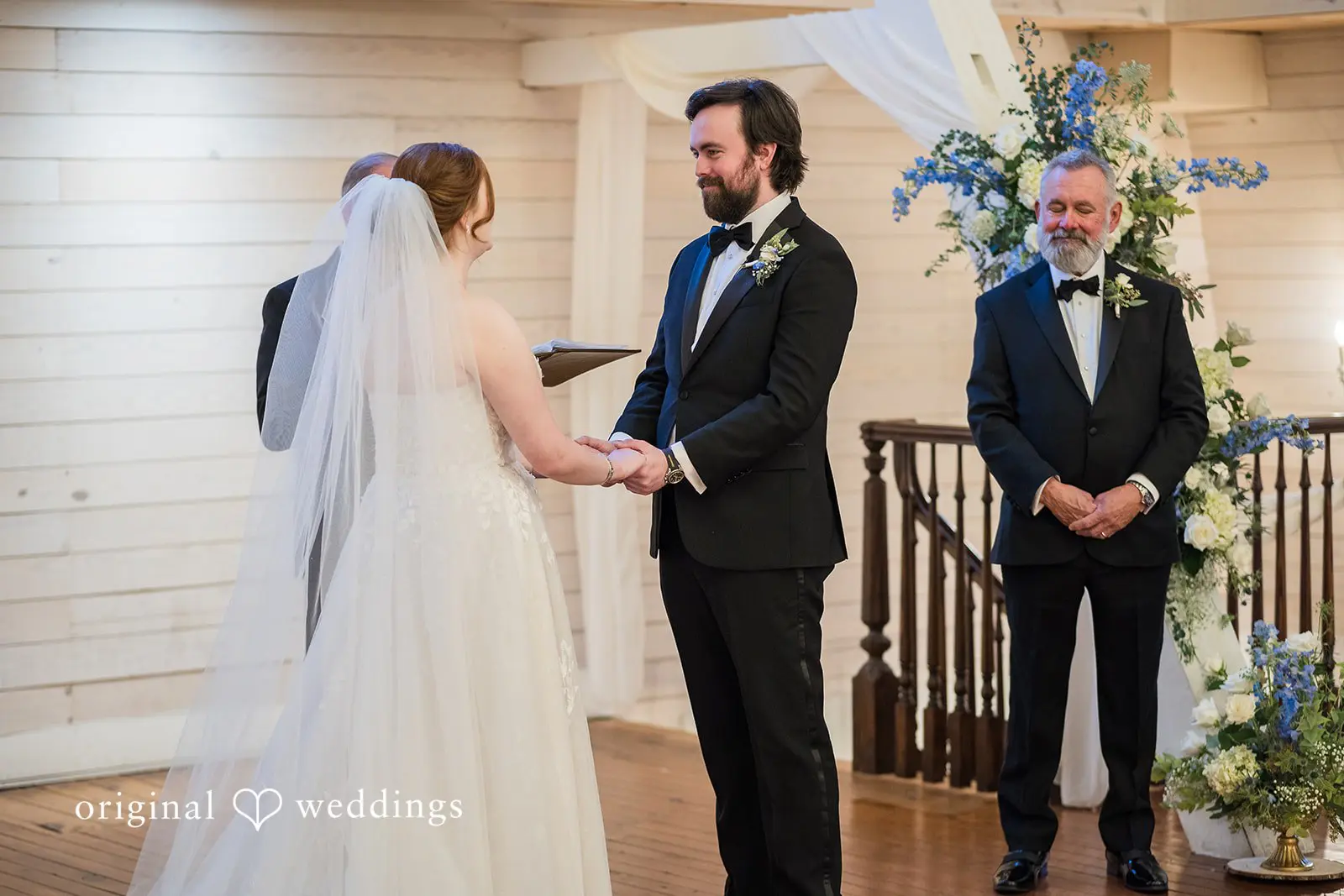 Samantha + John Overlook Barn Wedding // Samantha & John -