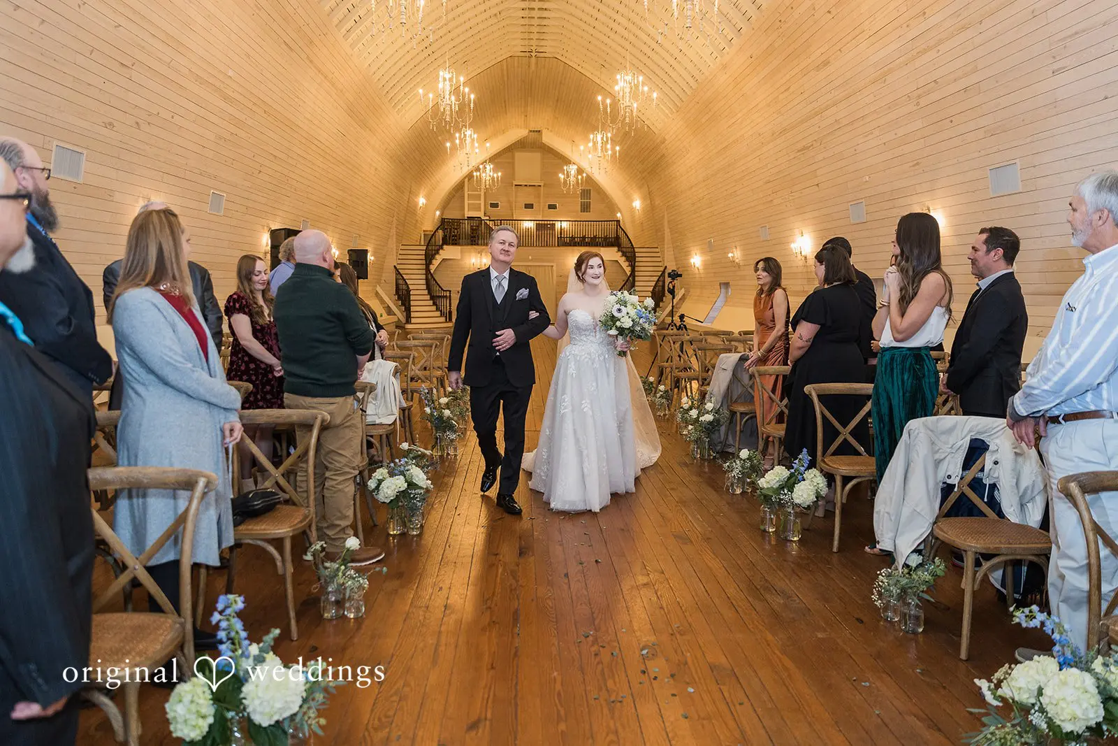 Samantha + John Overlook Barn Wedding // Samantha & John -