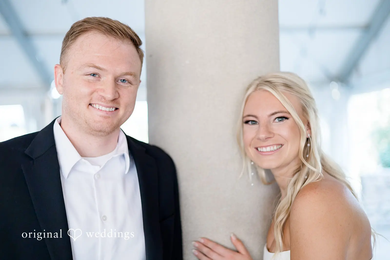 Jenna + Dereck Pavilion at Ault Park Engagement // Jenna & Dereck -