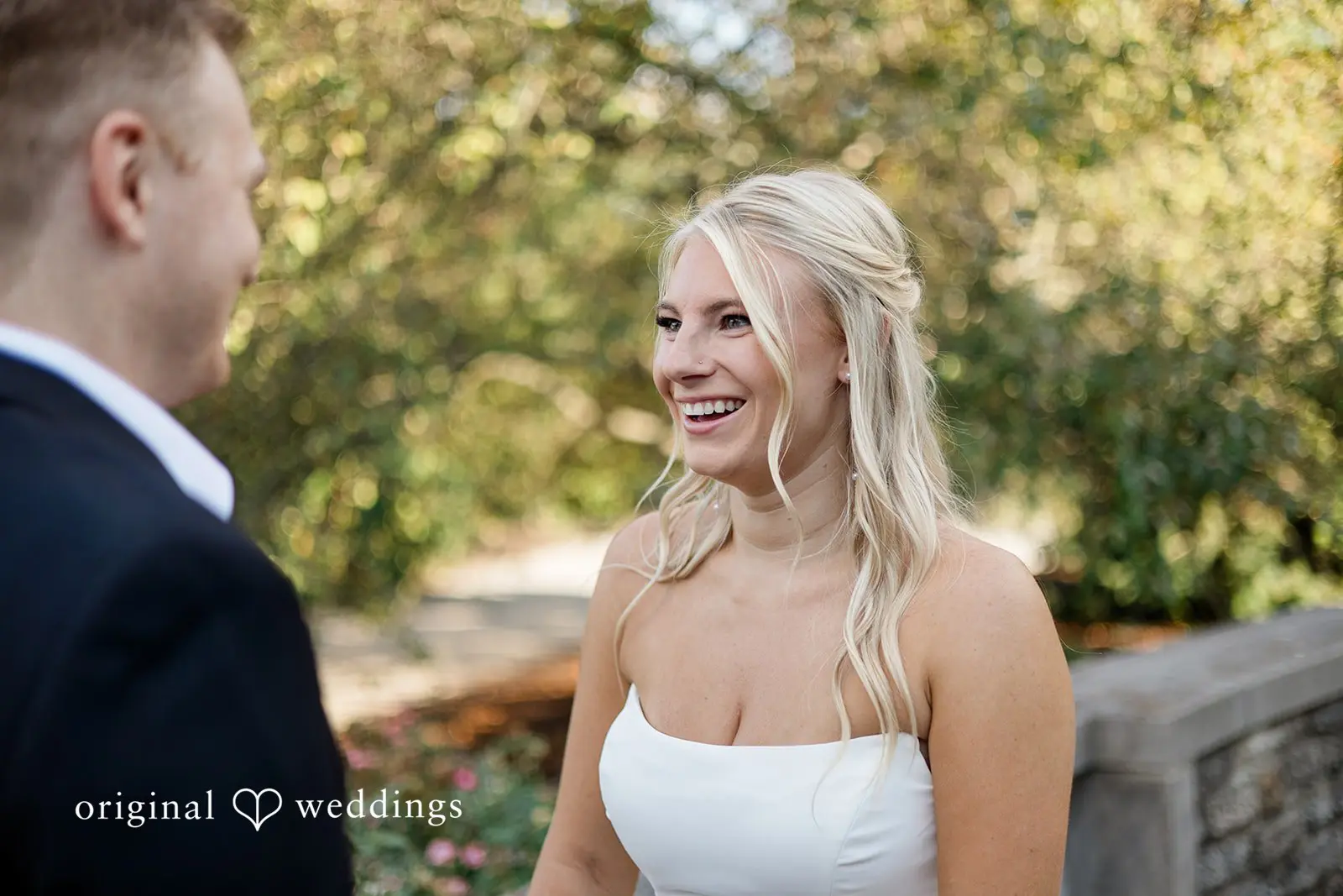 Jenna + Dereck Pavilion at Ault Park Engagement // Jenna & Dereck -