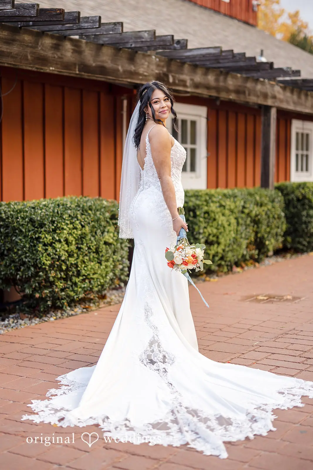 Taylor + Isaiah Pickering Barn Wedding // Taylor & Isaiah -