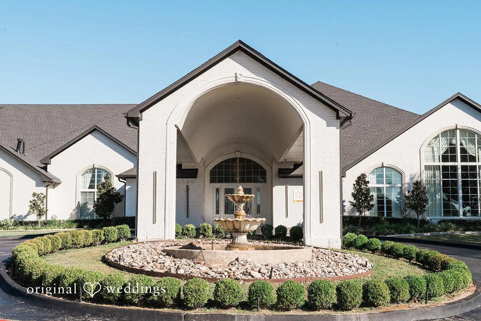 Reflections Venue and Gardens Wedding // Liz & Jess -