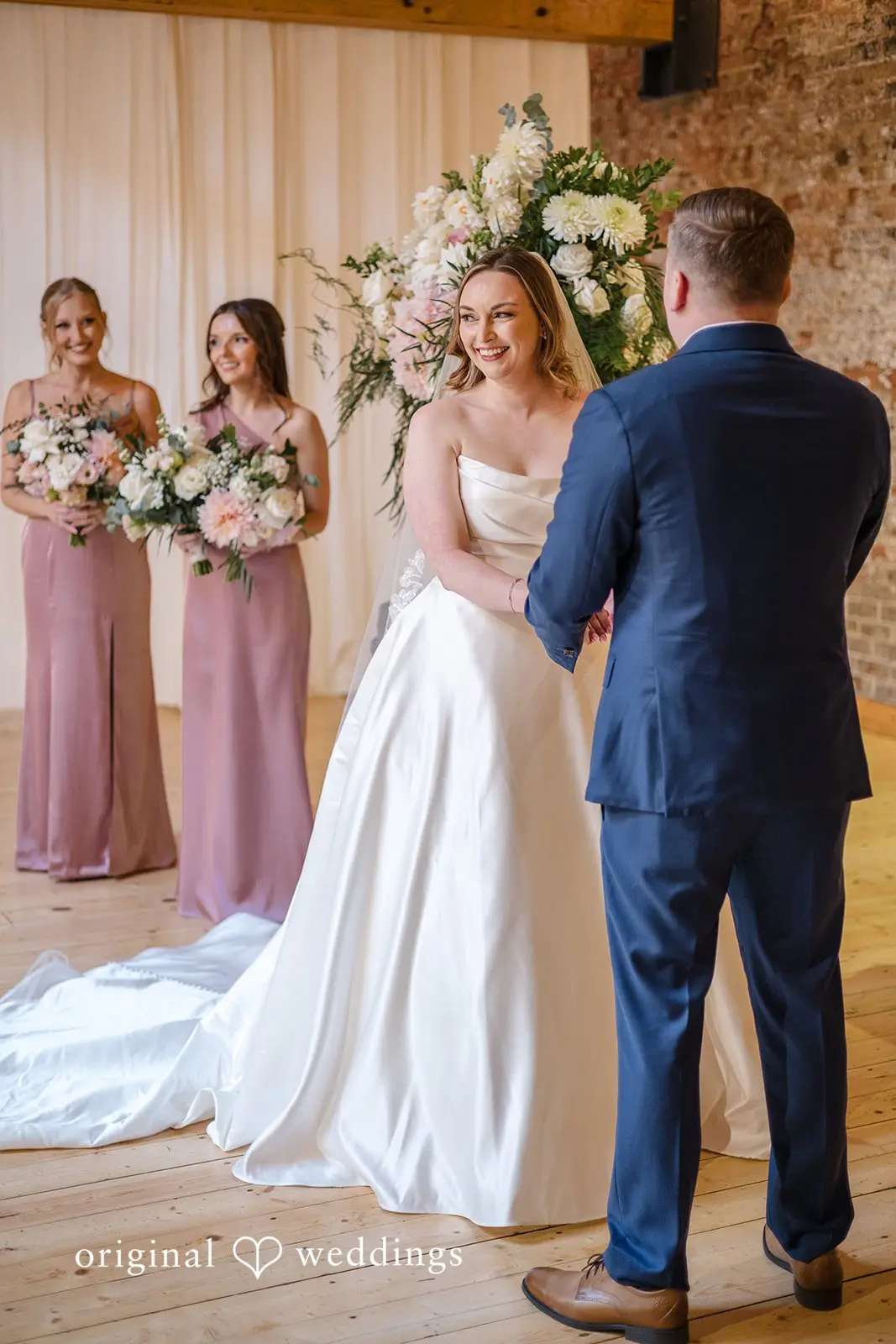 Marissa + Kyle Rhinegeist Brewery Wedding // Marissa & Kyle -