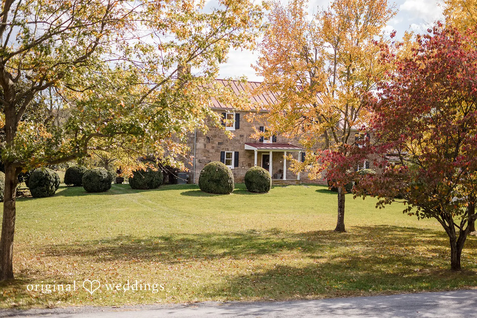 Meagan + Matt Riverside on the Potomac Wedding // Meagan & Matt -