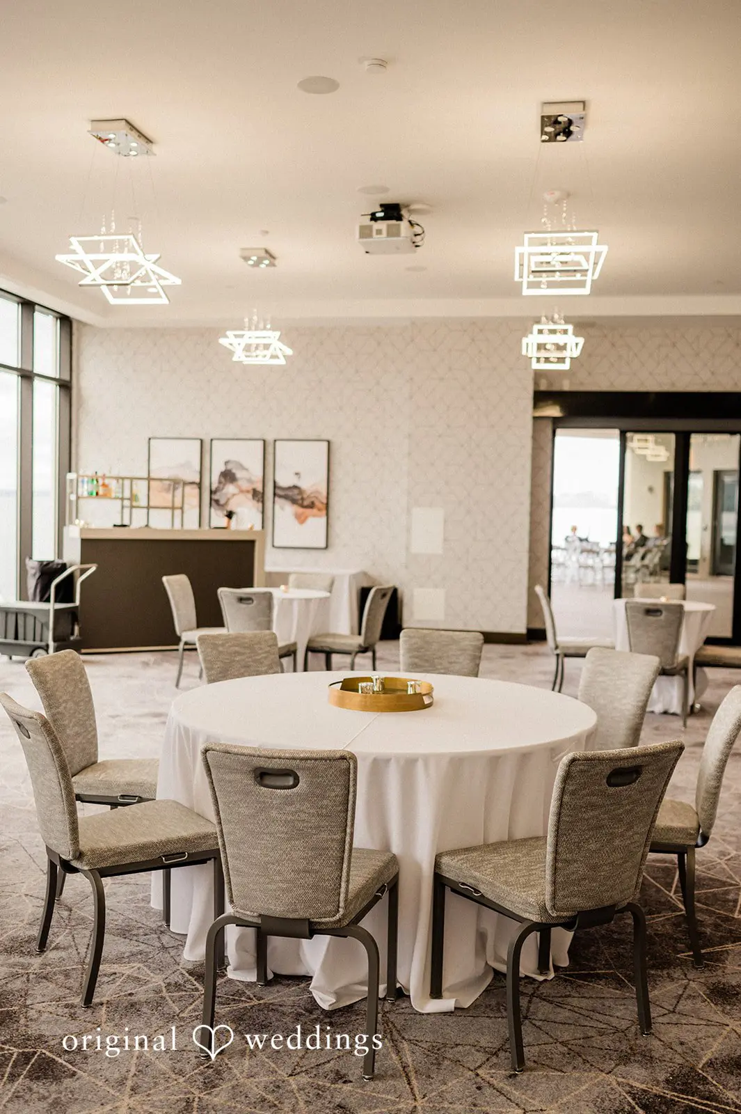 Silver Cloud Point Ruston Wedding // Amy & Robert -