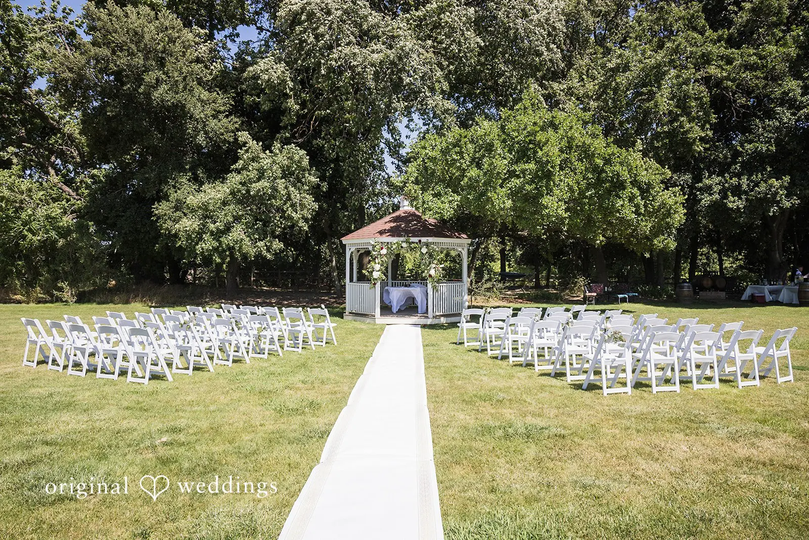 Christina + Eric Suisun Valley Inn Wedding // Christina & Eric -