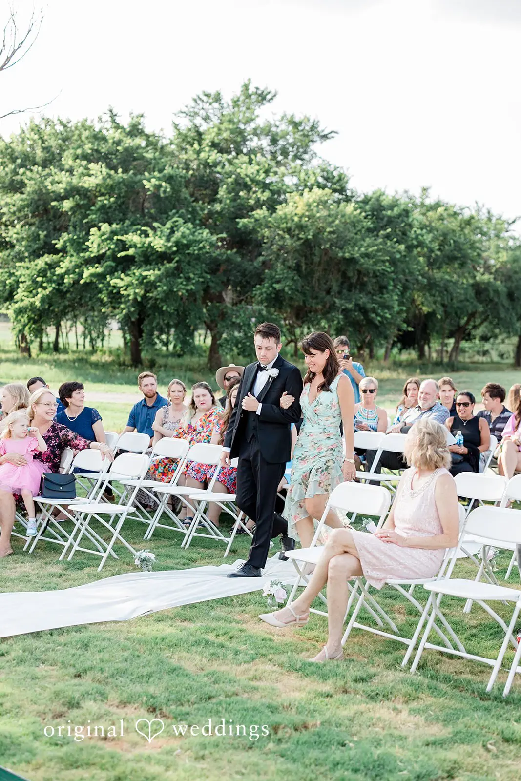 Texas Backyard Wedding // Rachael & Andrew -