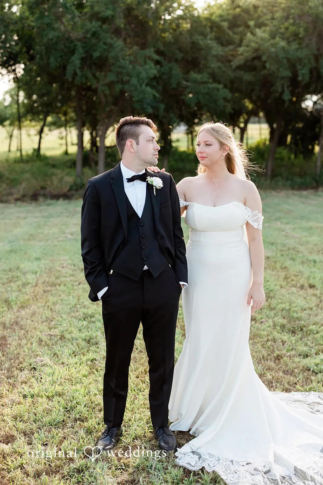 Texas Backyard Wedding // Rachael & Andrew -