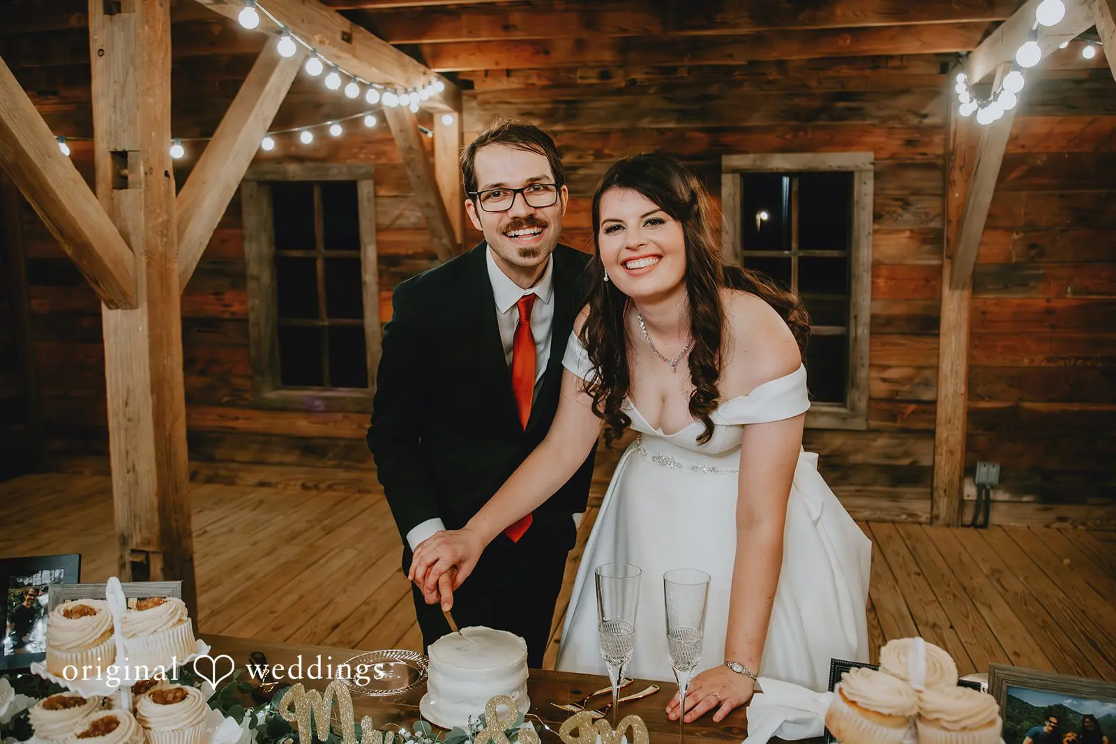 The Barn at the Woods Wedding // Sophia & Keaton -
