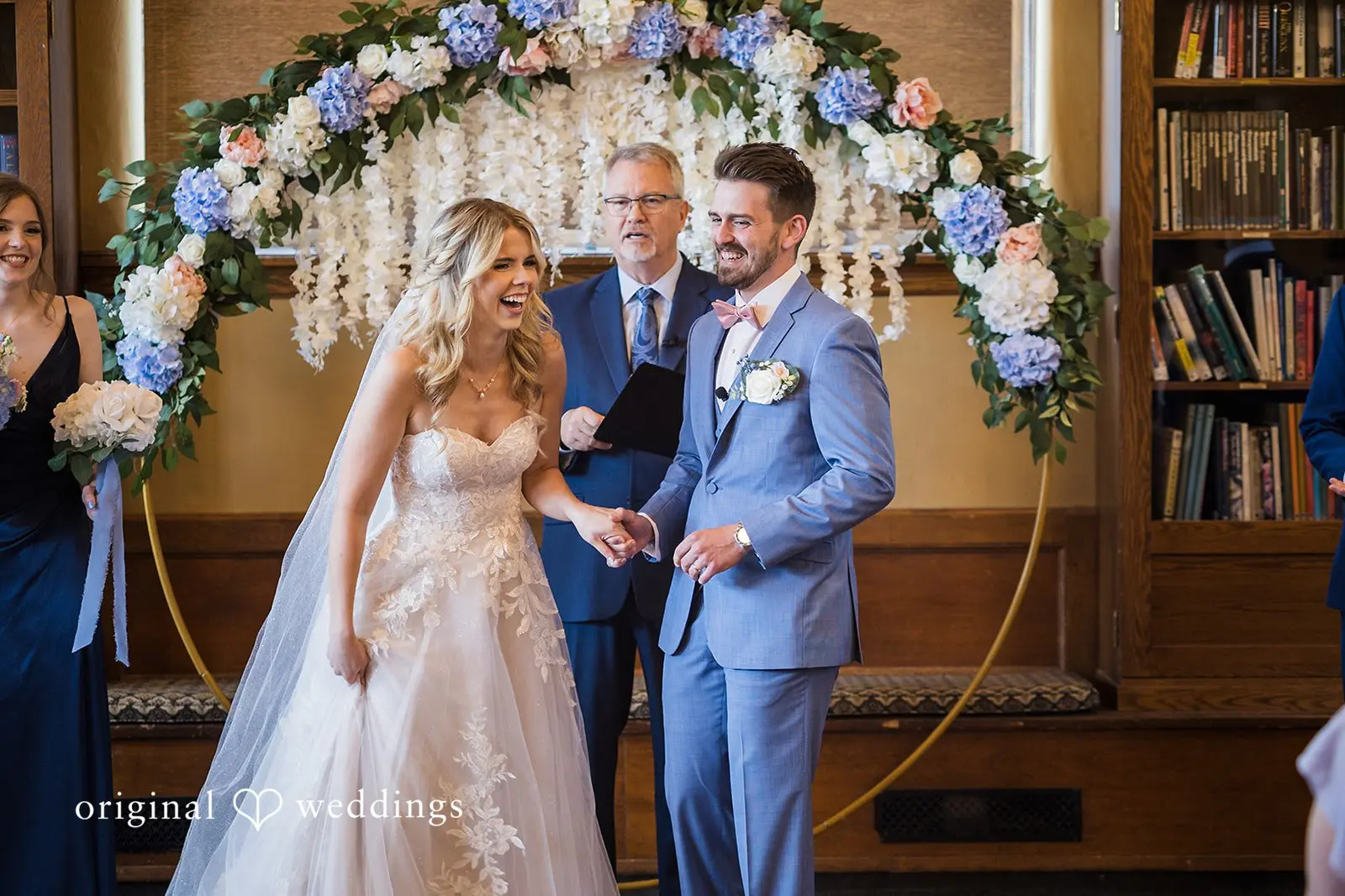 Danielle + Conner The Carnegie Center of Columbia Tusculum Wedding // Danielle & Conner -