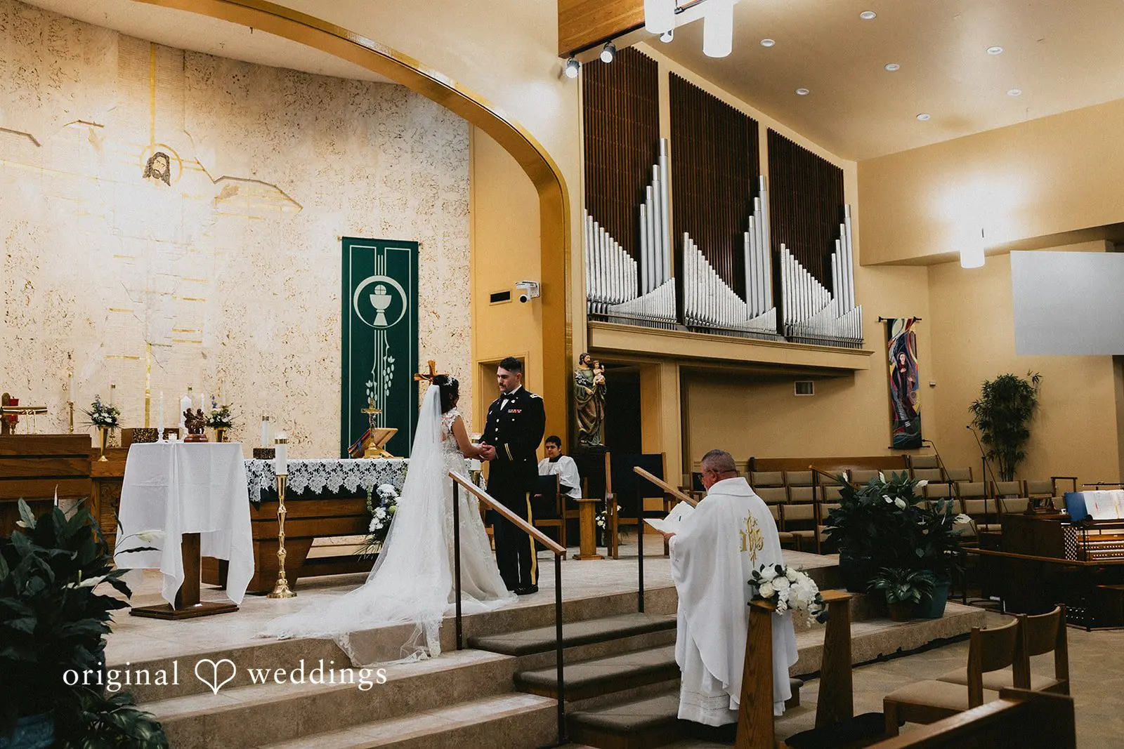 Jimarvi + Stephen The Grand 721 Wedding // Jimarvi & Stephen -