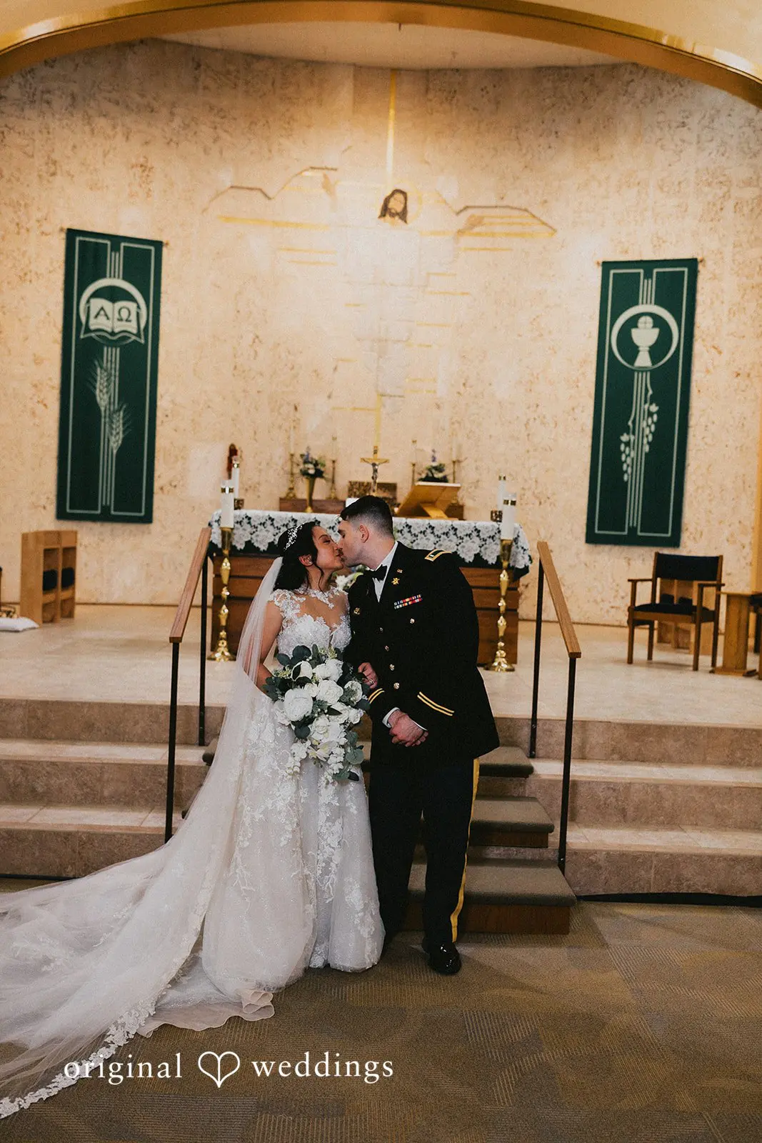 Jimarvi + Stephen The Grand 721 Wedding // Jimarvi & Stephen -