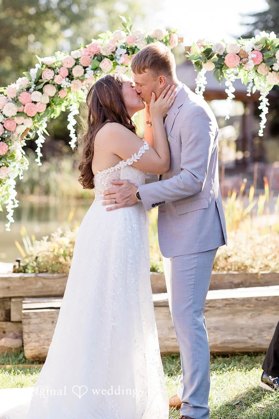 Lexi + Erick The Hillside Vineyard Wedding // Lexi & Erick -