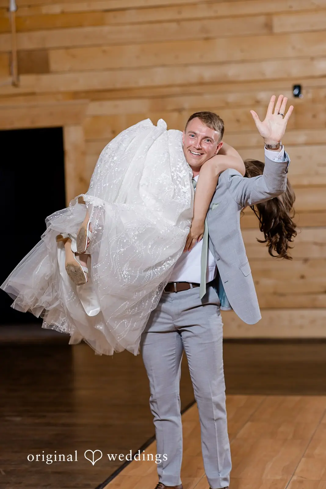 Lexi + Erick The Hillside Vineyard Wedding // Lexi & Erick -