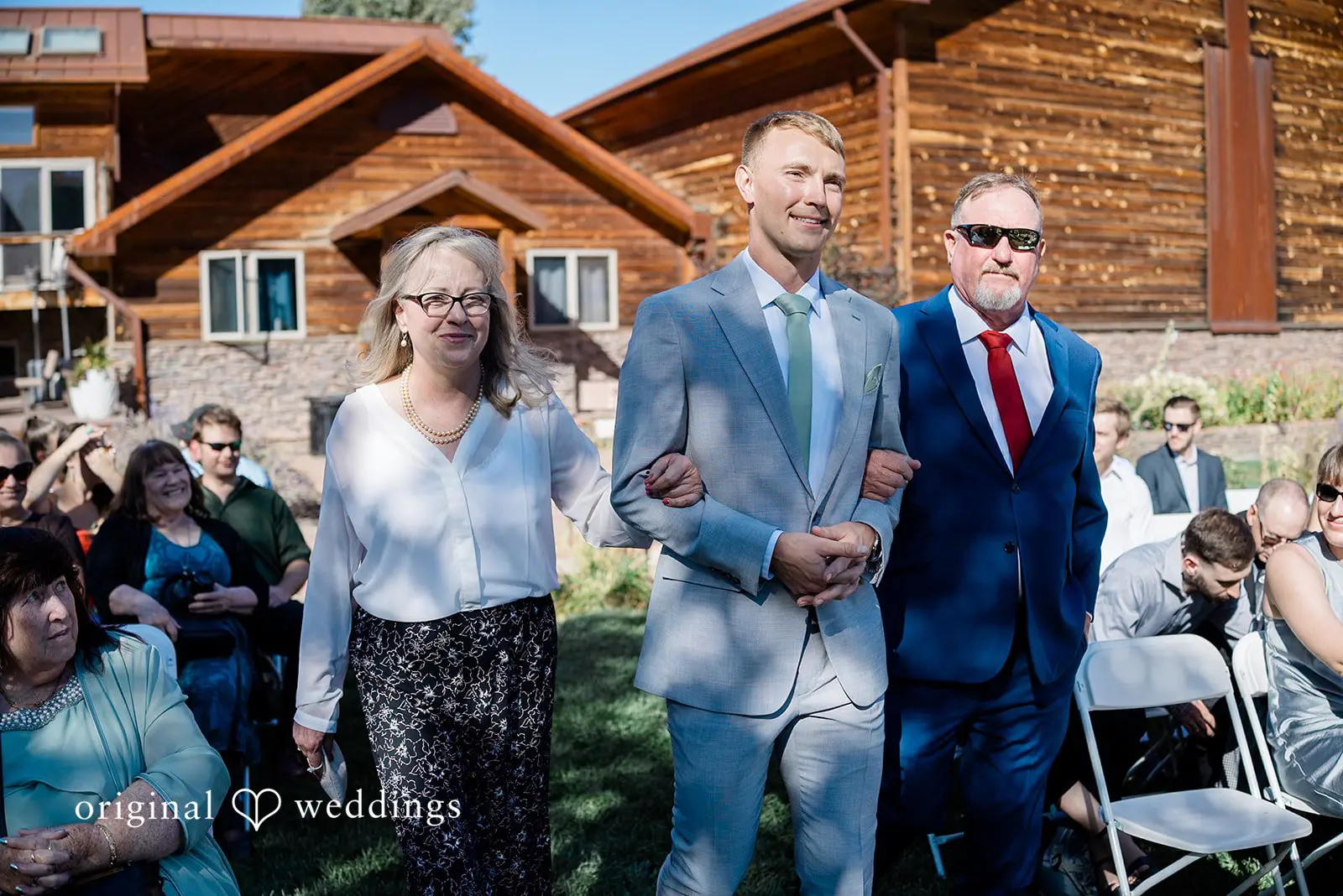 Lexi + Erick The Hillside Vineyard Wedding // Lexi & Erick -