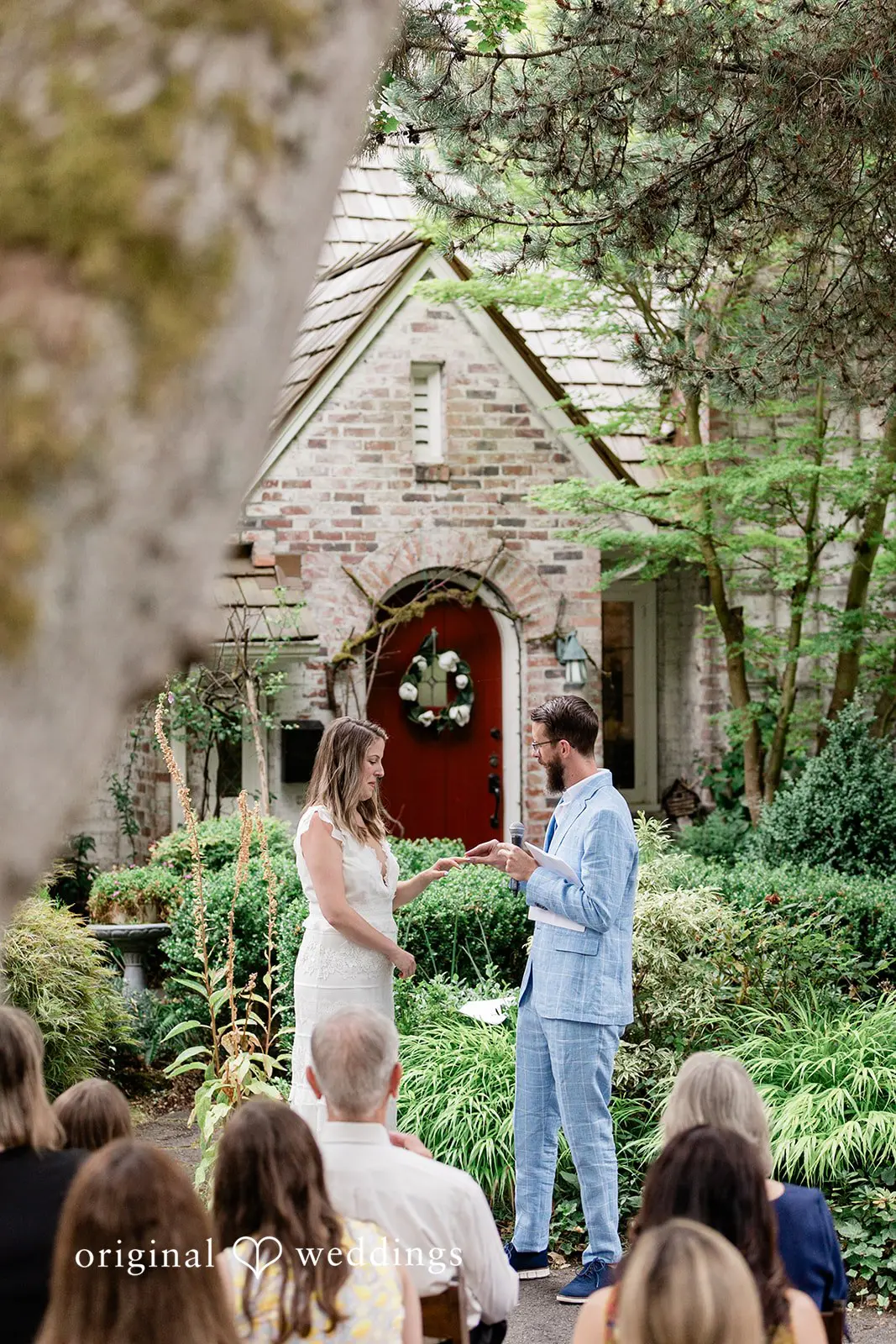 Colleen + David Washington Backyard Wedding // Colleen & David -