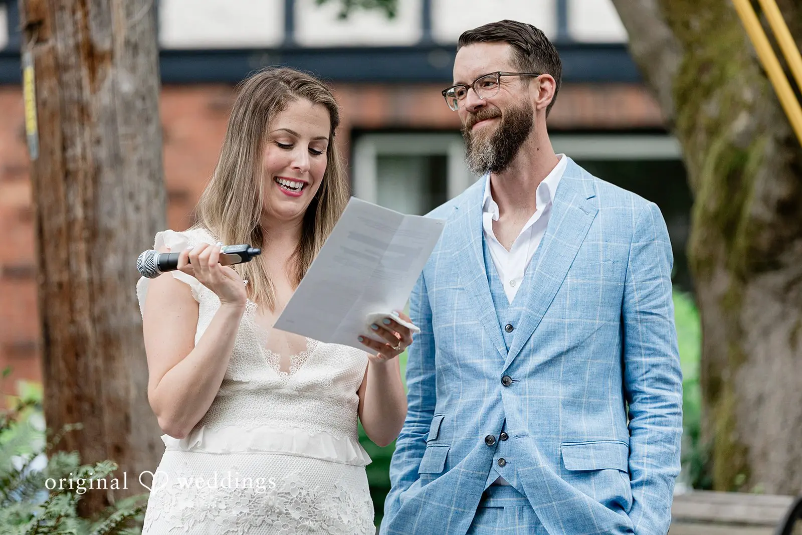 Colleen + David Washington Backyard Wedding // Colleen & David -