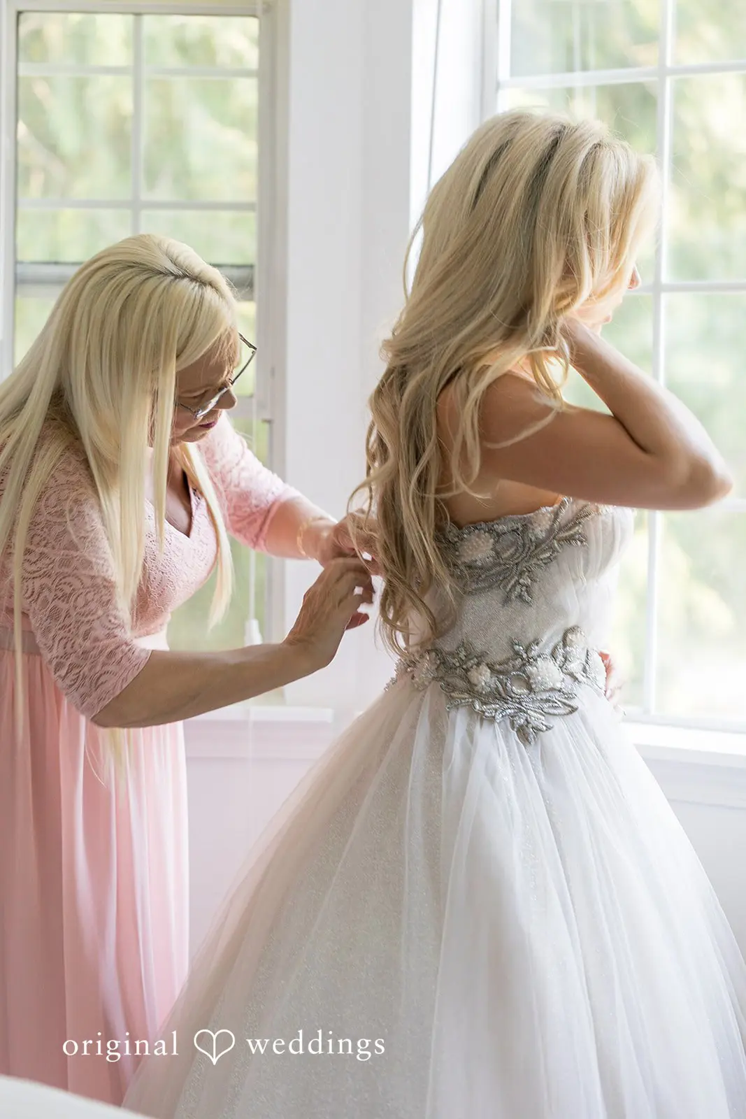 Ella + Mitch Washington Backyard Wedding // Ella & Mitch -