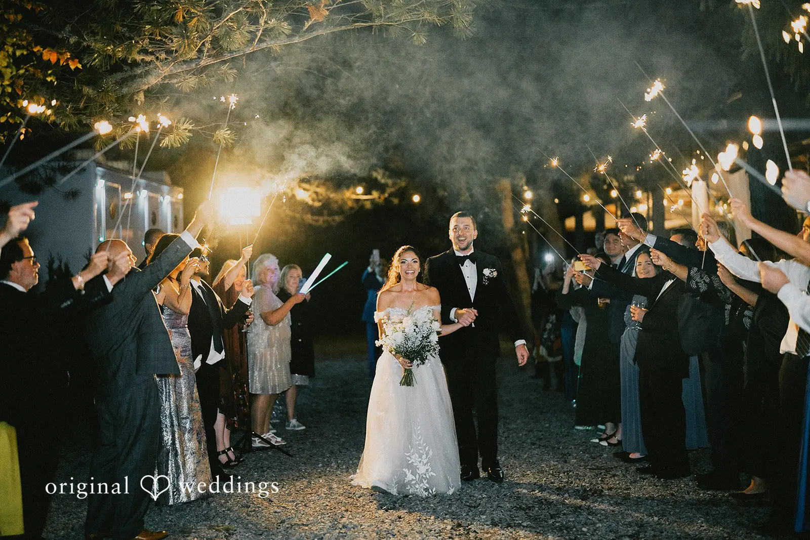 Washington Backyard Wedding // Jessica & Cameron -