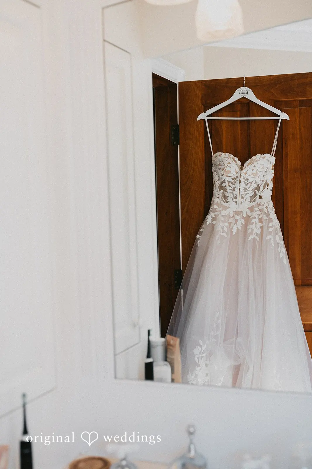 Washington Backyard Wedding // Jessica & Cameron -