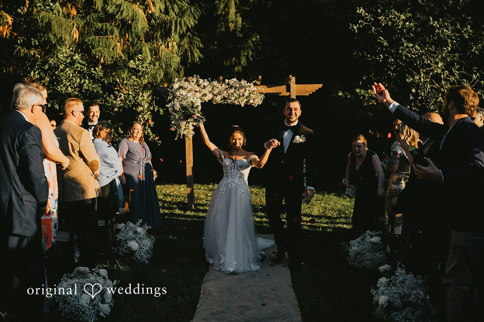 Washington Backyard Wedding // Jessica & Cameron -
