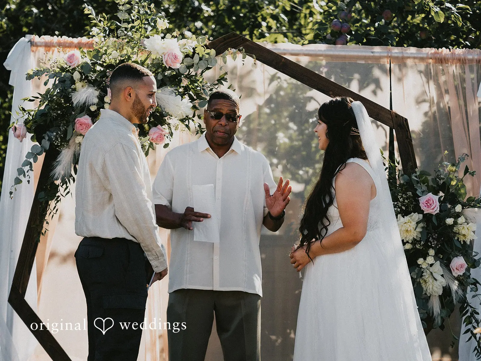 Jonathan + Ashley Washington Backyard Wedding // Jonathan & Ashley -