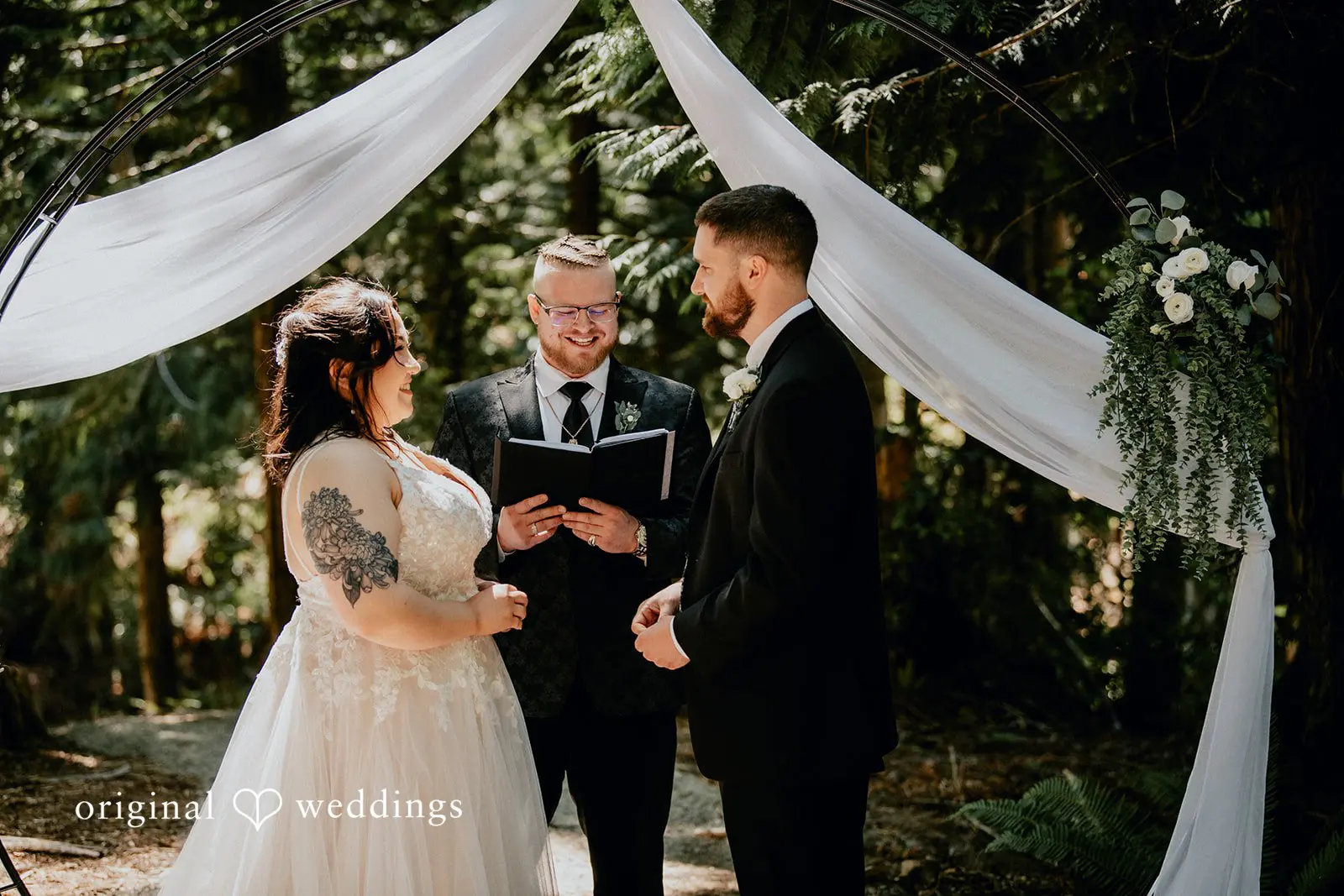 Washington Backyard Wedding // Leticia & Abraham -